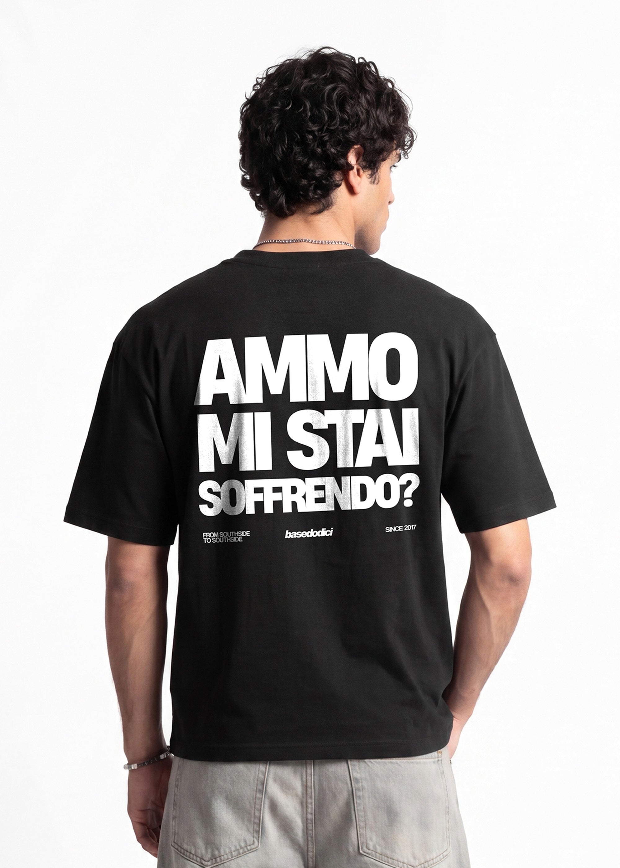 INDOSSATOCROP-UOMOT-ShirtCOPY_PASTEMiStaiSoffrendoBlack-White1.jpg