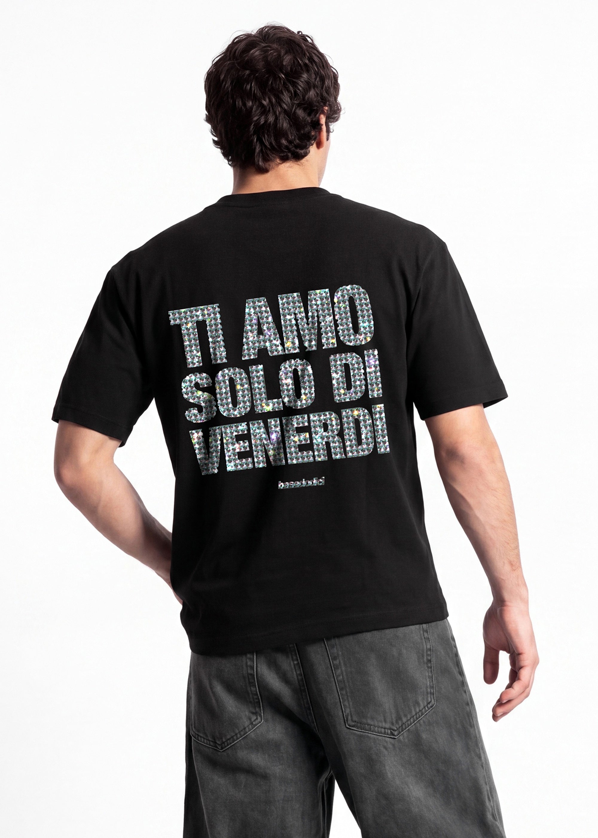 INDOSSATOCROP-UOMOT-ShirtCOPY_PASTETiAmoVenerdiBlack-Glitter1.jpg