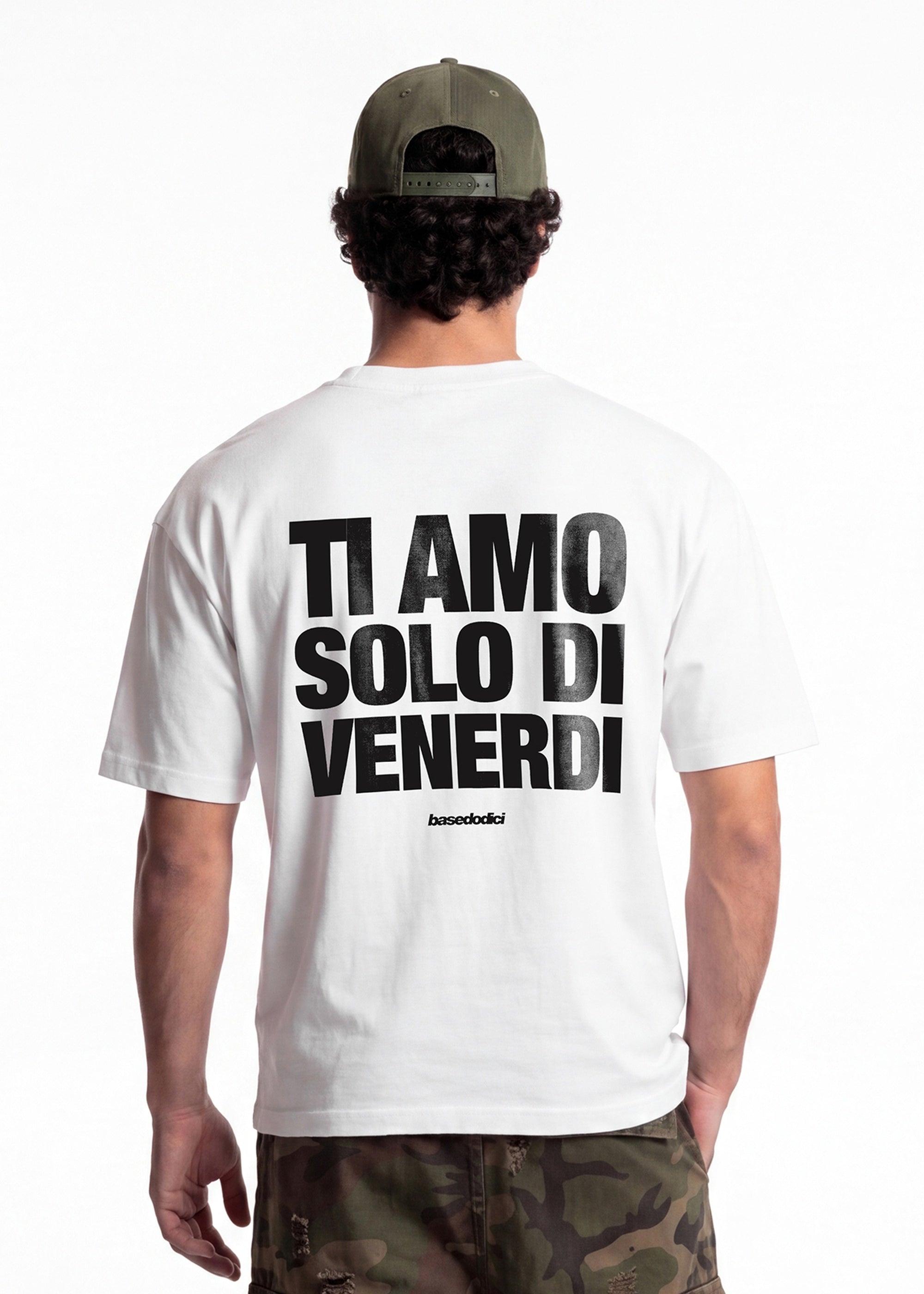 INDOSSATOCROP-UOMOT-ShirtCOPY_PASTETiAmoVenerdiWhite-Black1.jpg