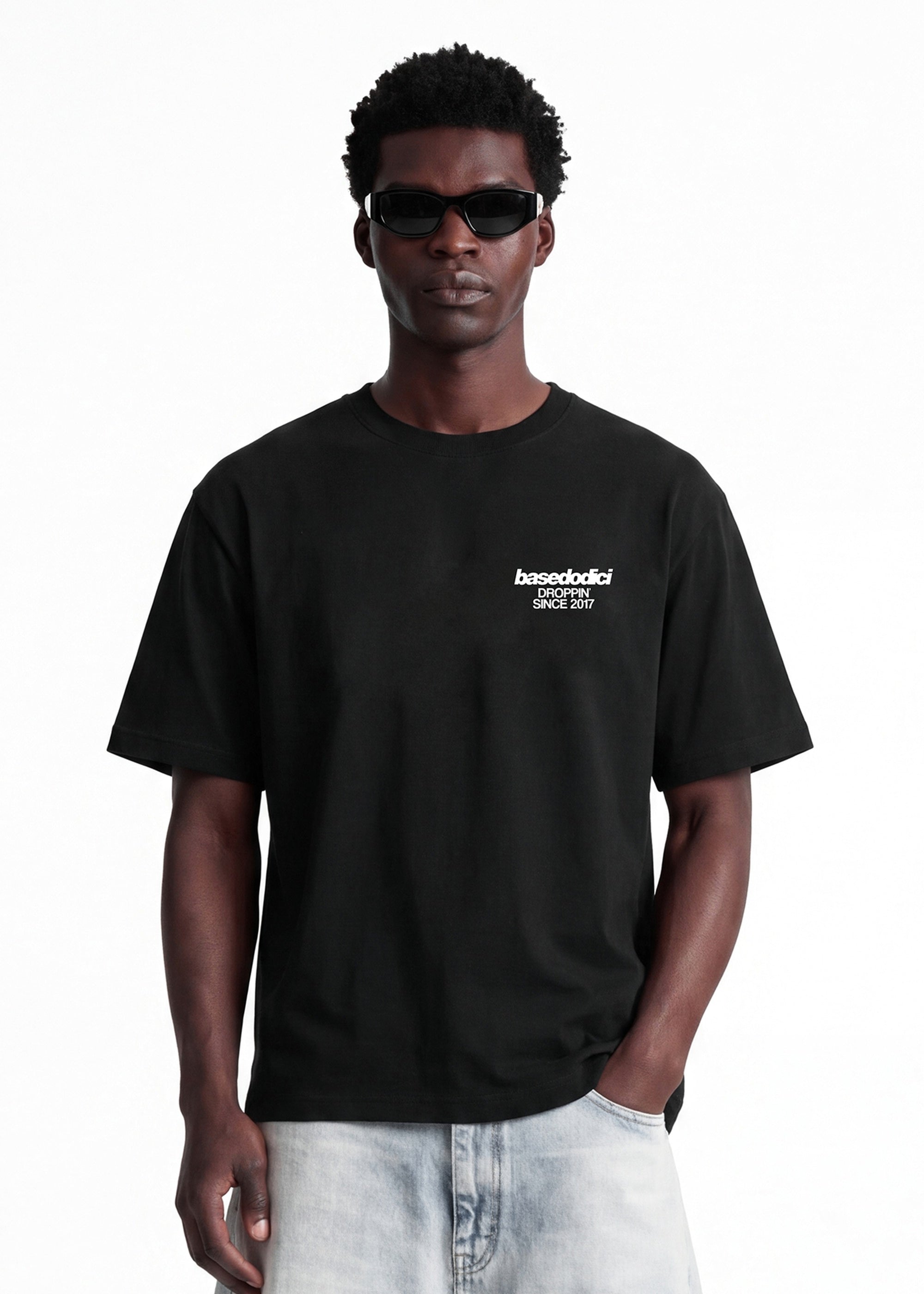 INDOSSATOCROP-UOMOT-ShirtCOPY_PASTETuttiCopioniBlack-White2.jpg