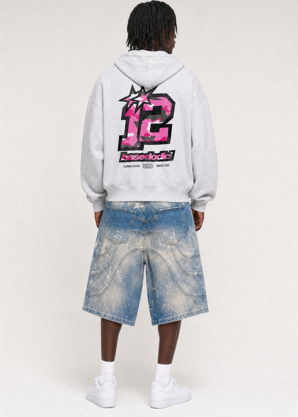 INDOSSATO_Hoodie4PLAYERSBack12AshGrey-CamoPink.jpg