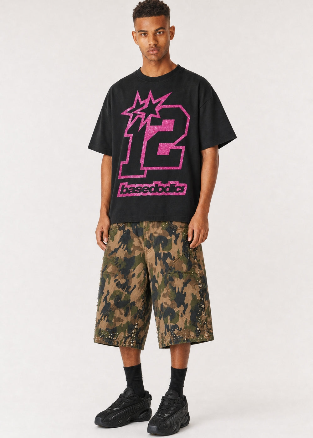INDOSSATO_T-Shirt4PLAYERSFront12Black-GlitterPink.jpg