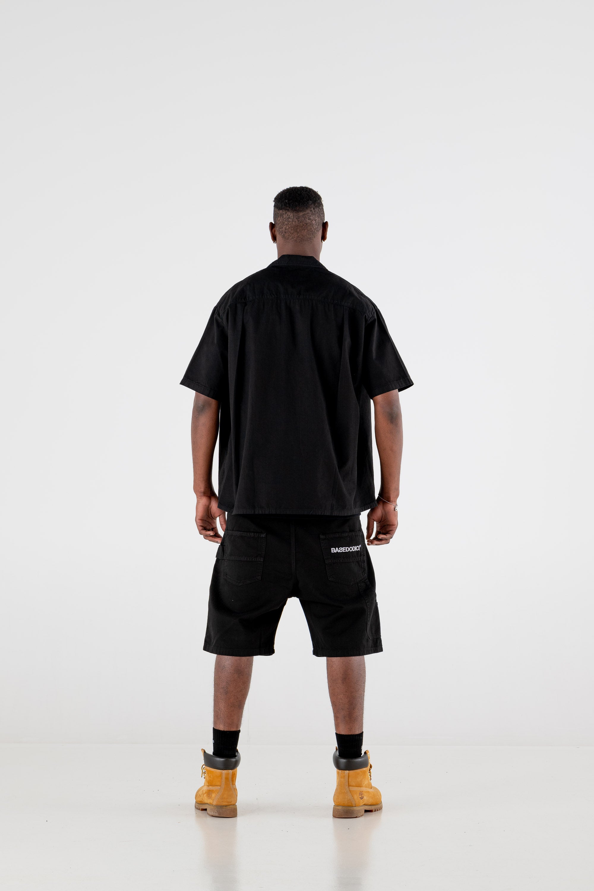 Shirt “RESORT” Ultrabasic Black