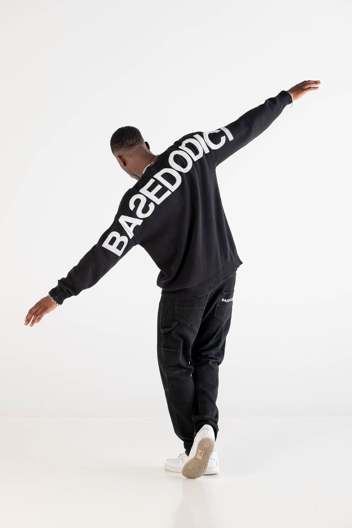 Knitwear Boxy “DYSTOPIA” Black