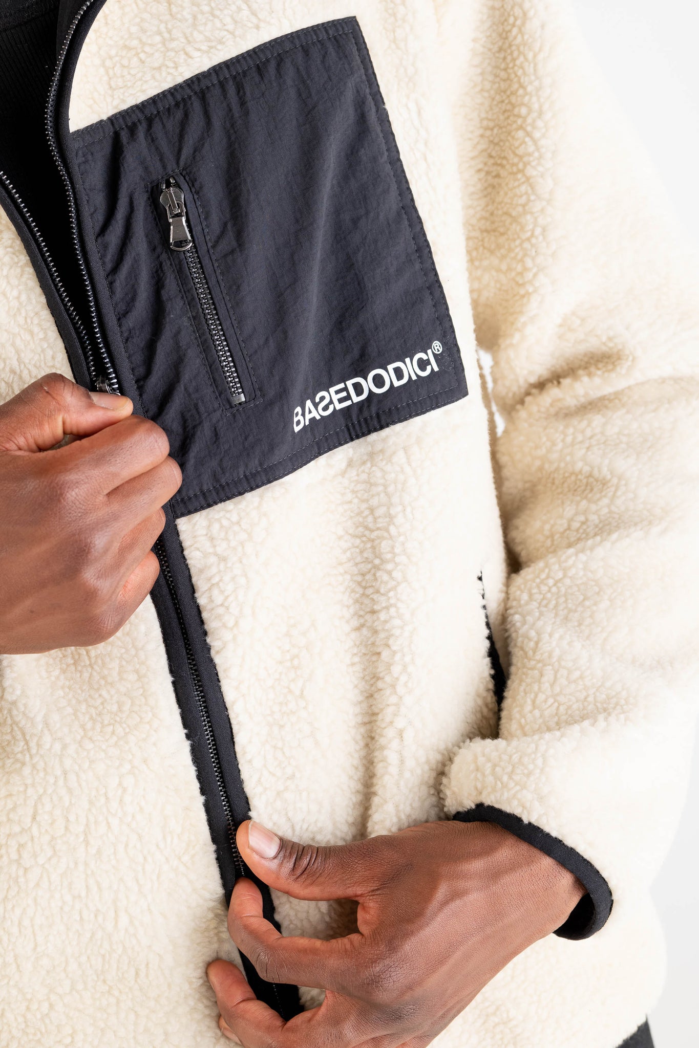 Sherpa Reversible Jacket “DYSTOPIA” Cream