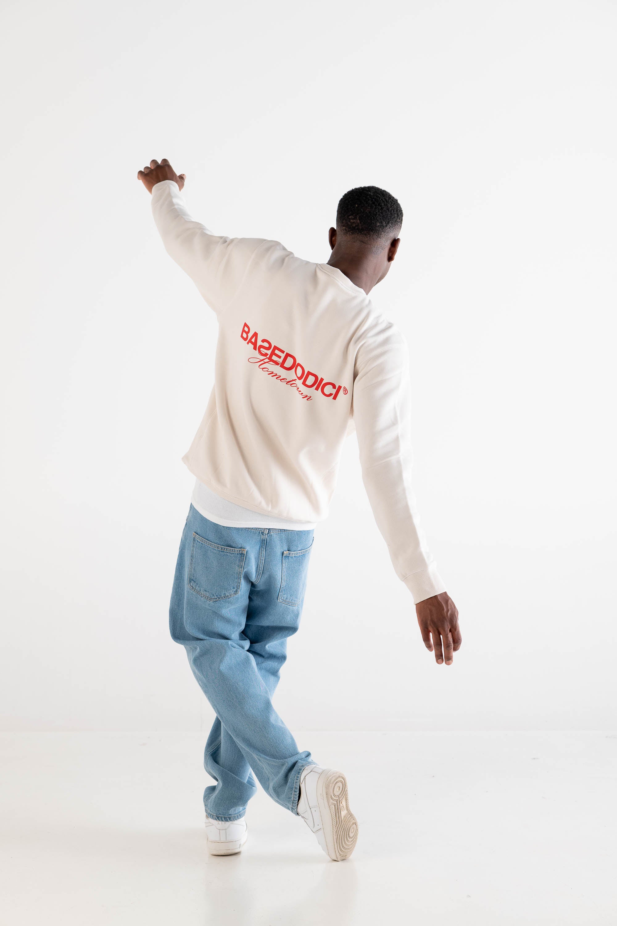 Crewneck “RUSSELLxBASEDODICI" Hometown Cream