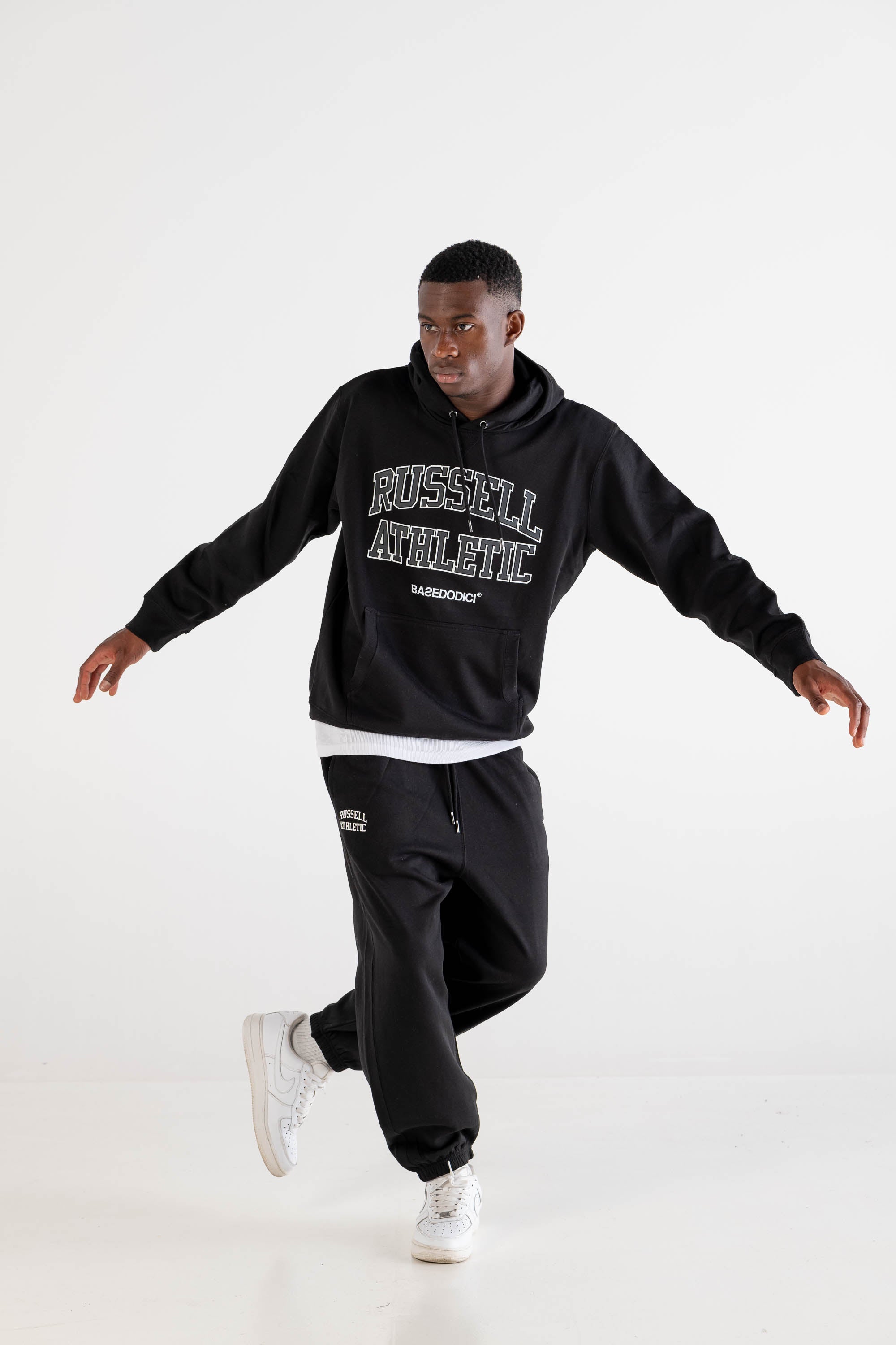 Hoodie "RUSSELLxBASEDODICI" Touchdown Black