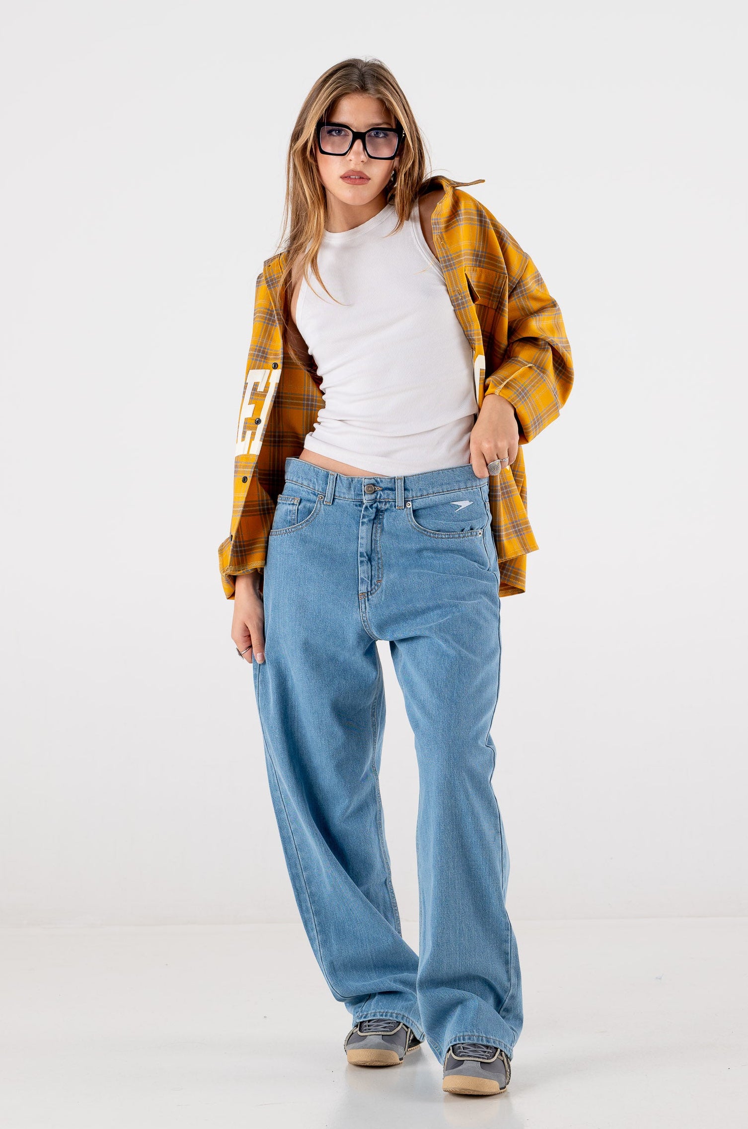 Denim Pants “DE LA RUE À LA RUE” BackLogo Light Blue