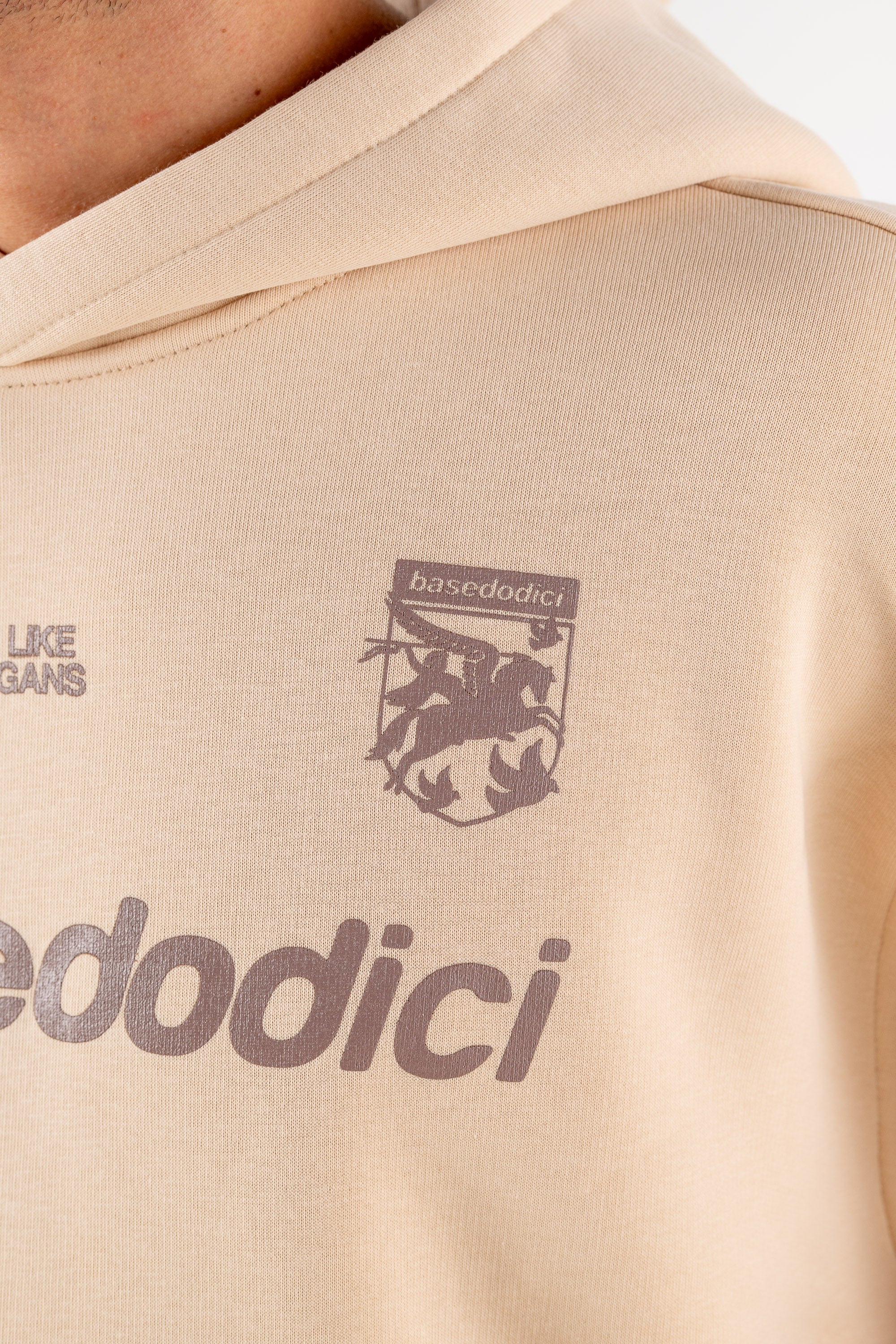 Hoodie "DE LA RUE À LA RUE" Club Beige 