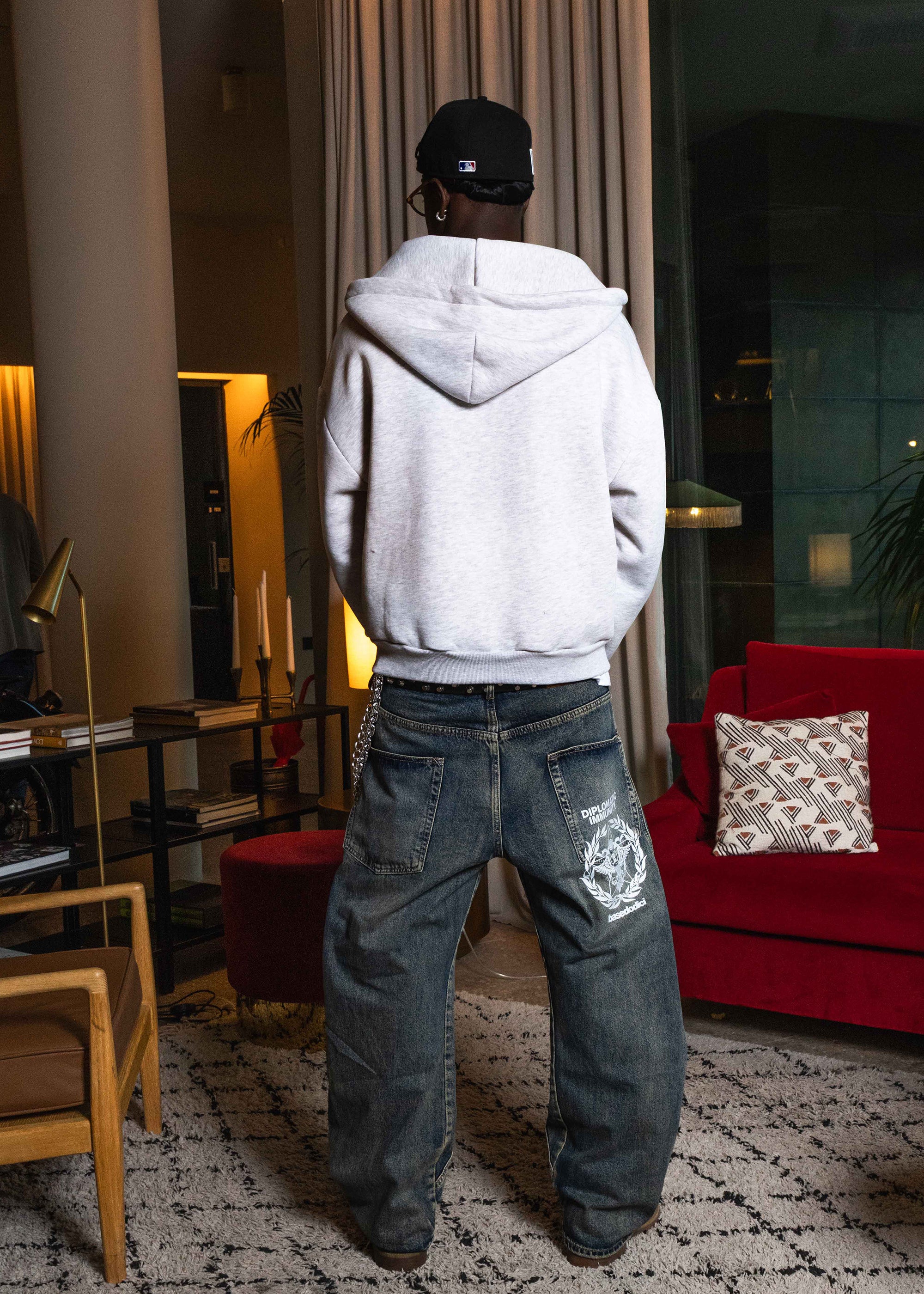 LINE_CROSS_DENIM_WORLD_TOUR_LIGHT_BLUE_14OCT25_0003_24a.jpg