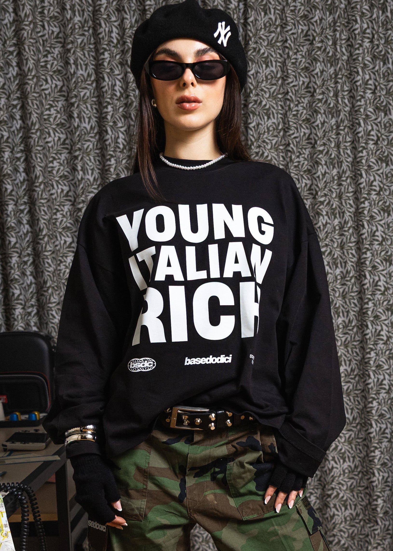 LONGSLEEVE__WORLD_TOUR__ITALIAN_RICH_BLACK_14OCT25_0000_9s_copy.jpg