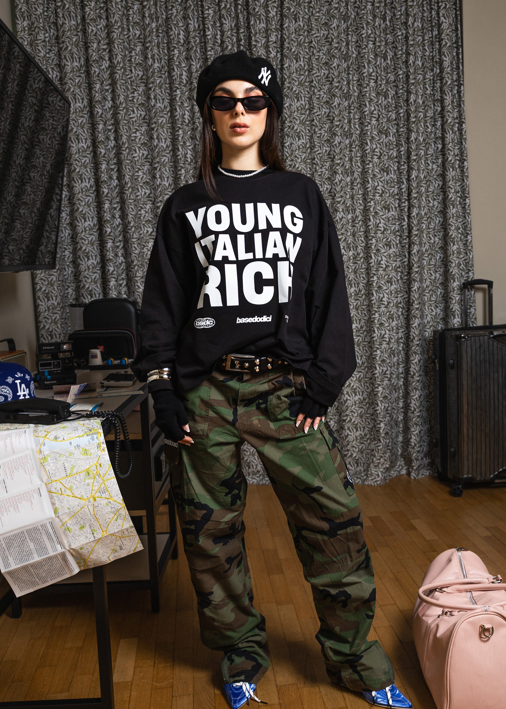 LONGSLEEVE__WORLD_TOUR__ITALIAN_RICH_BLACK_14OCT25_0001_9s.jpg