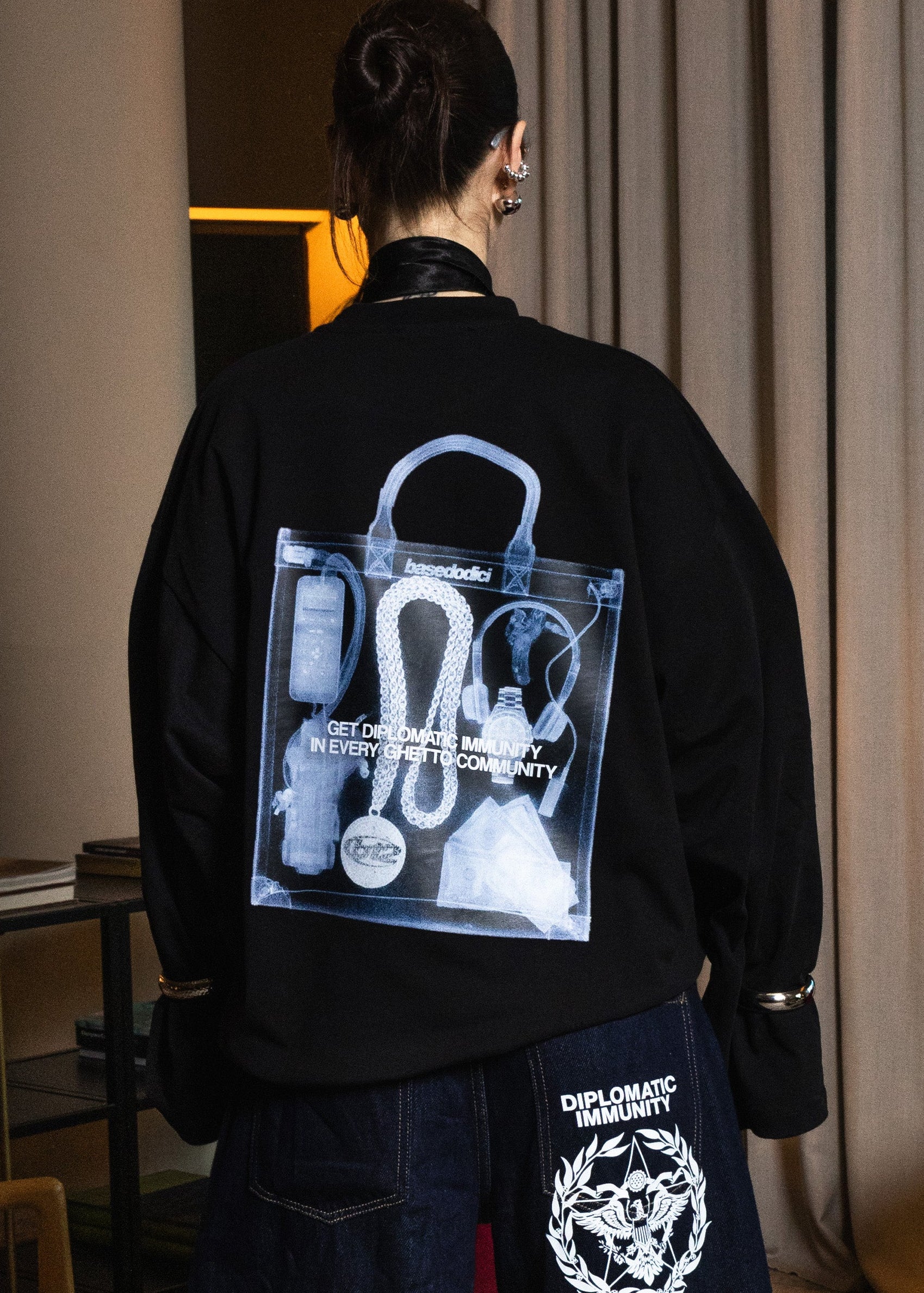 LONGSLEEVE__WORLD_TOUR__X-RAY_BLACK_14OCT25_0000_29a_copy.jpg