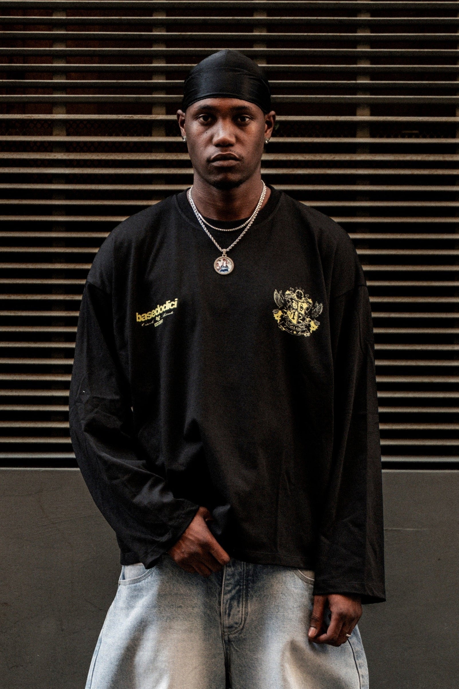 Longsleeve "BROKENNESS" Statement Black