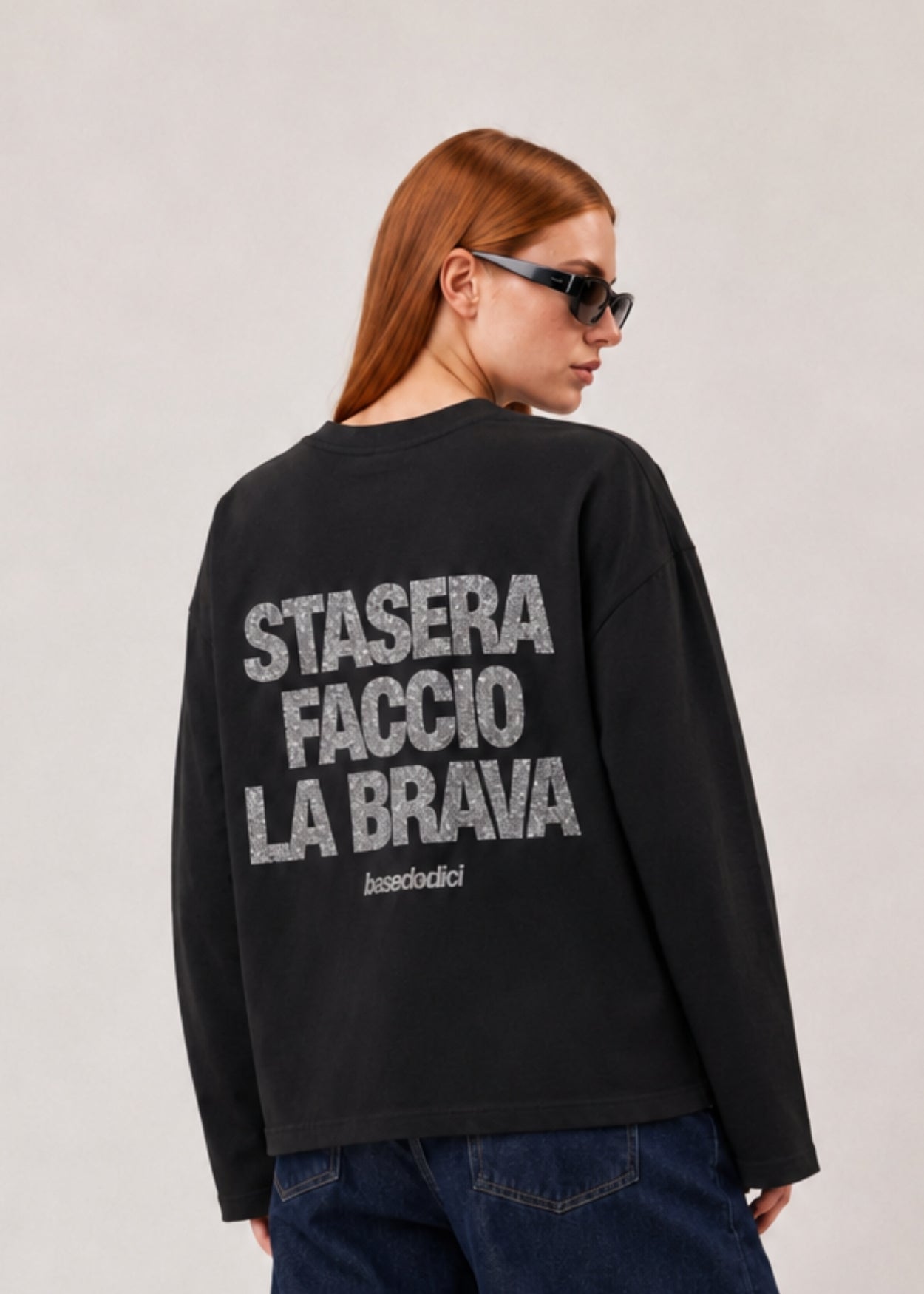 Longsleeve_VIRALEDIT_FaccioLaBravaBlack_Glitter_Alessandra_Back_crop.jpg