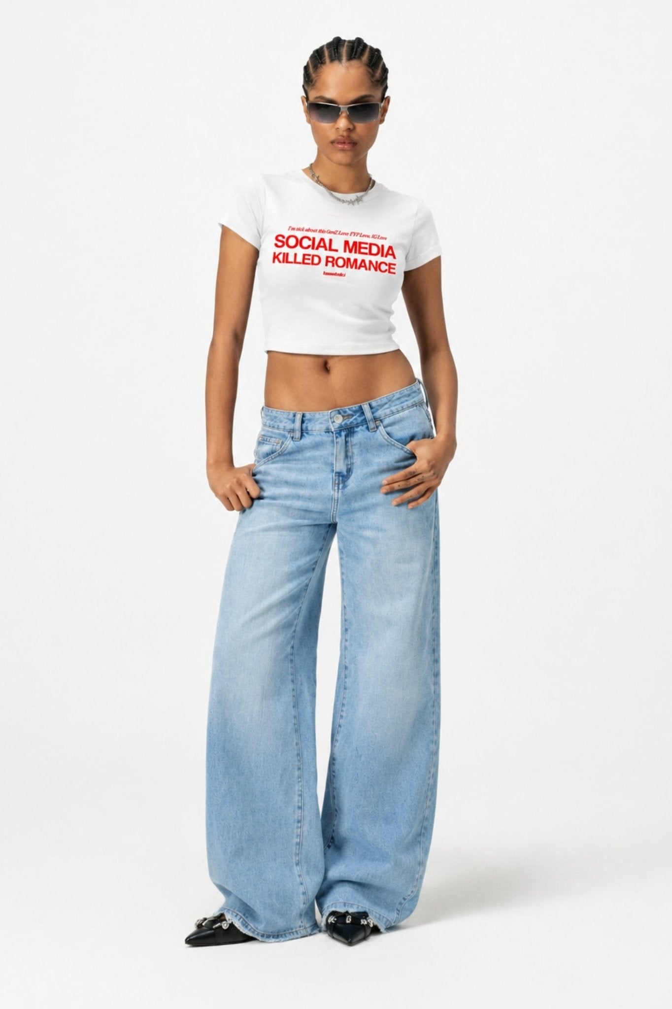 Look "KILLED ROMANCE" White Light Blue