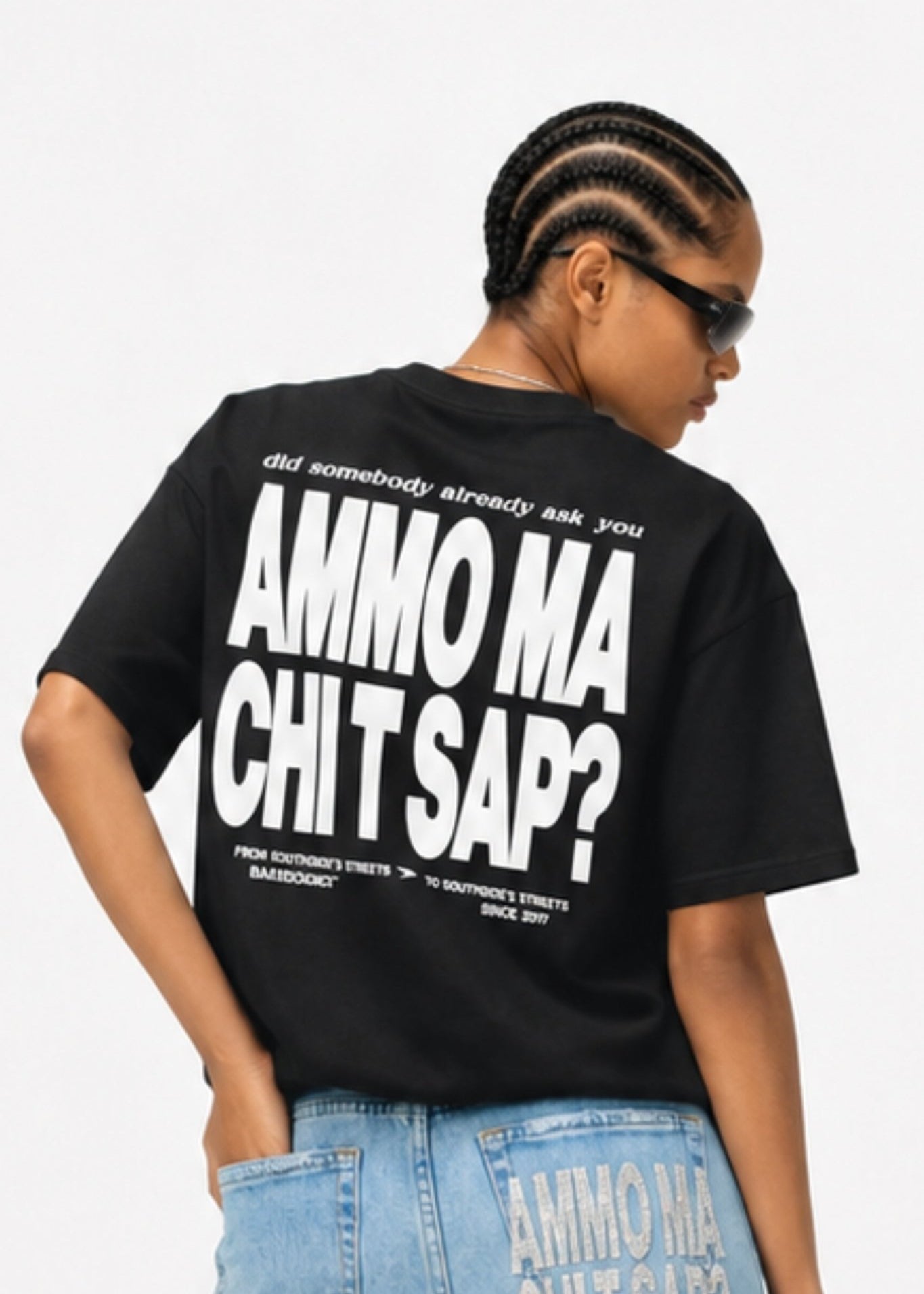 LookammoBlacklight_indossato2_c2c01eac-0f19-4d7c-b2a4-460d417b4ca7.jpg