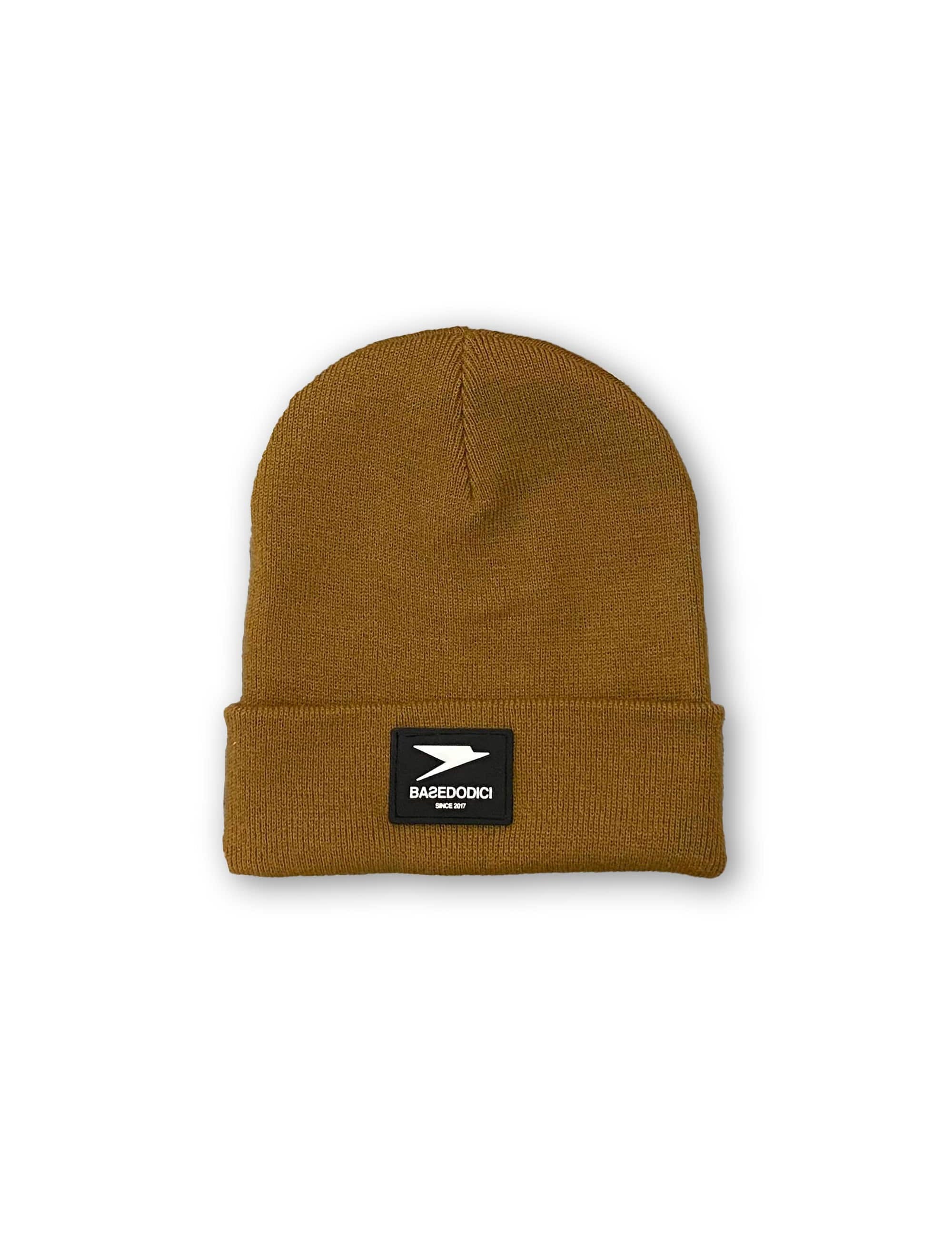 MOCKUP-BEANIE-CARAMEL.jpg