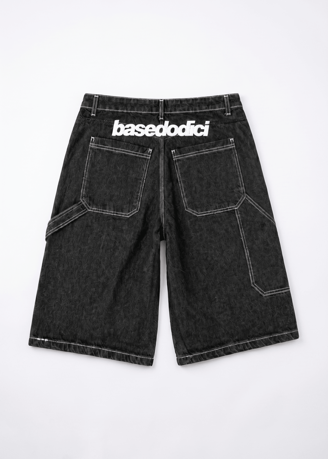 MOCKUP_BACK.png