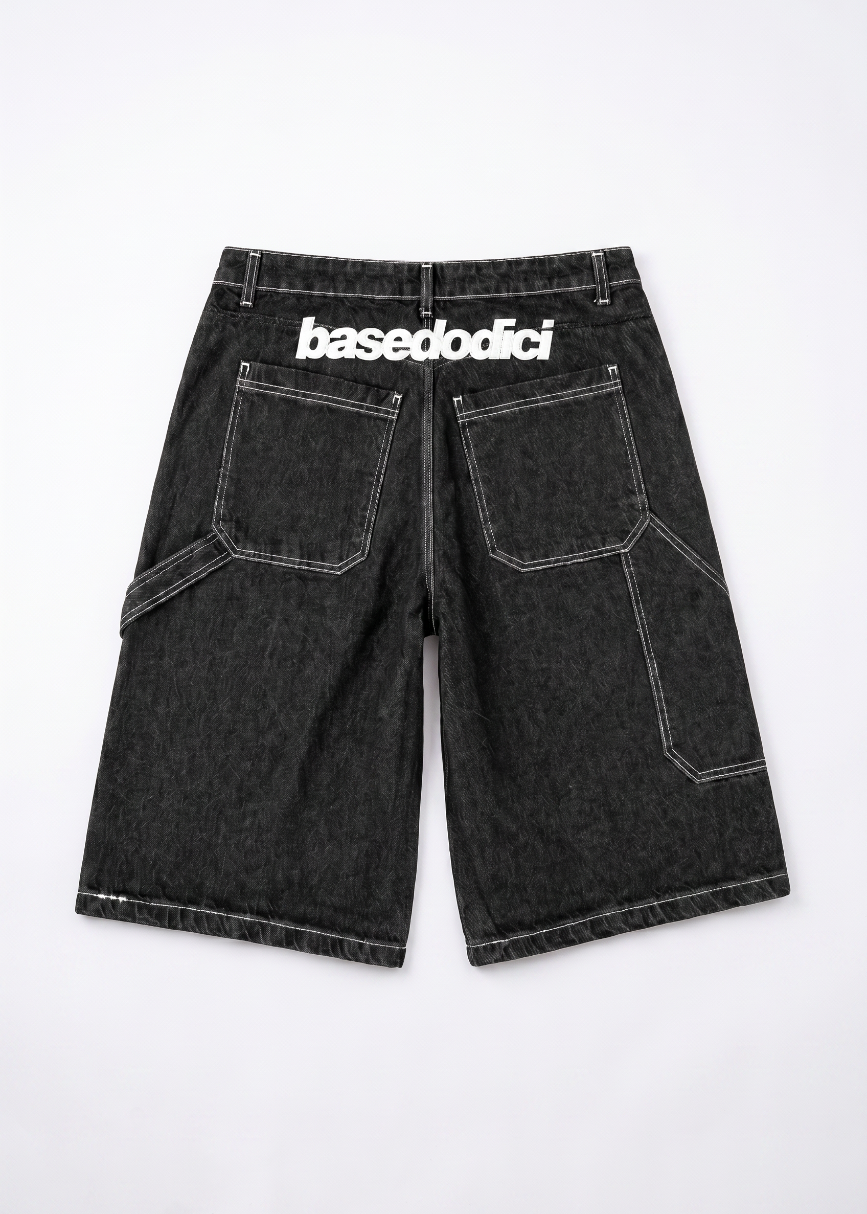 MOCKUP_BACK.png