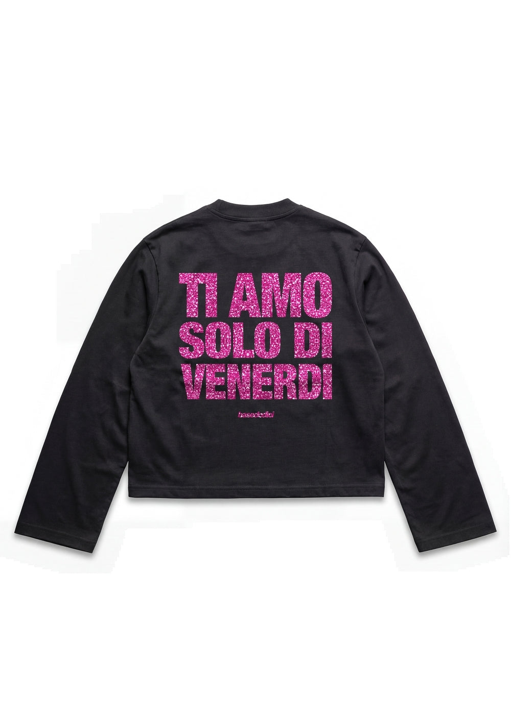 MOCKUP_LongsleeveVIRALEDITTiAmoVenerdiBlack-GlitterPink.jpg