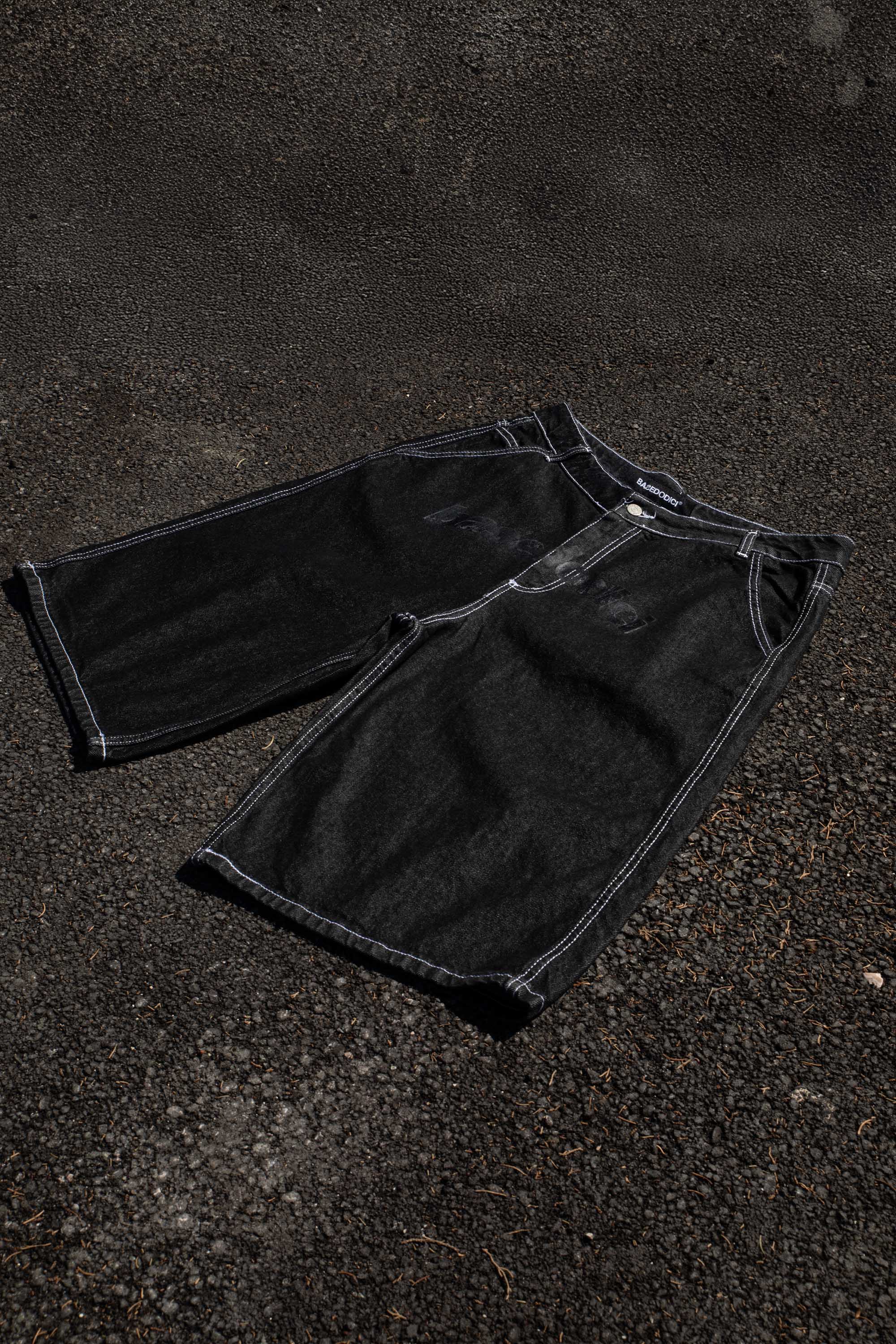 Jorts “CRUEL SEASON” Front Logo Raw Black