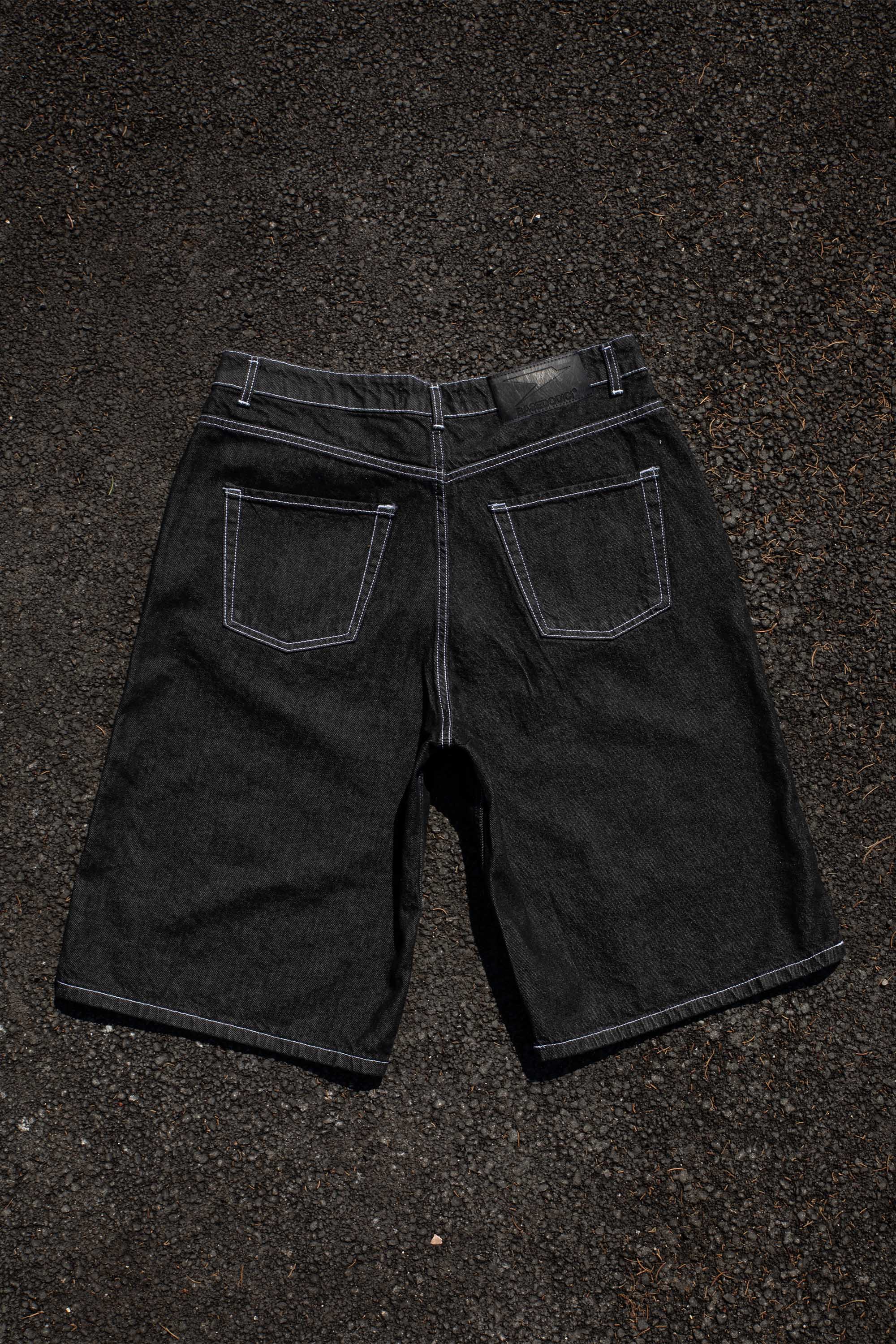 Jorts “CRUEL SEASON” Front Logo Raw Black