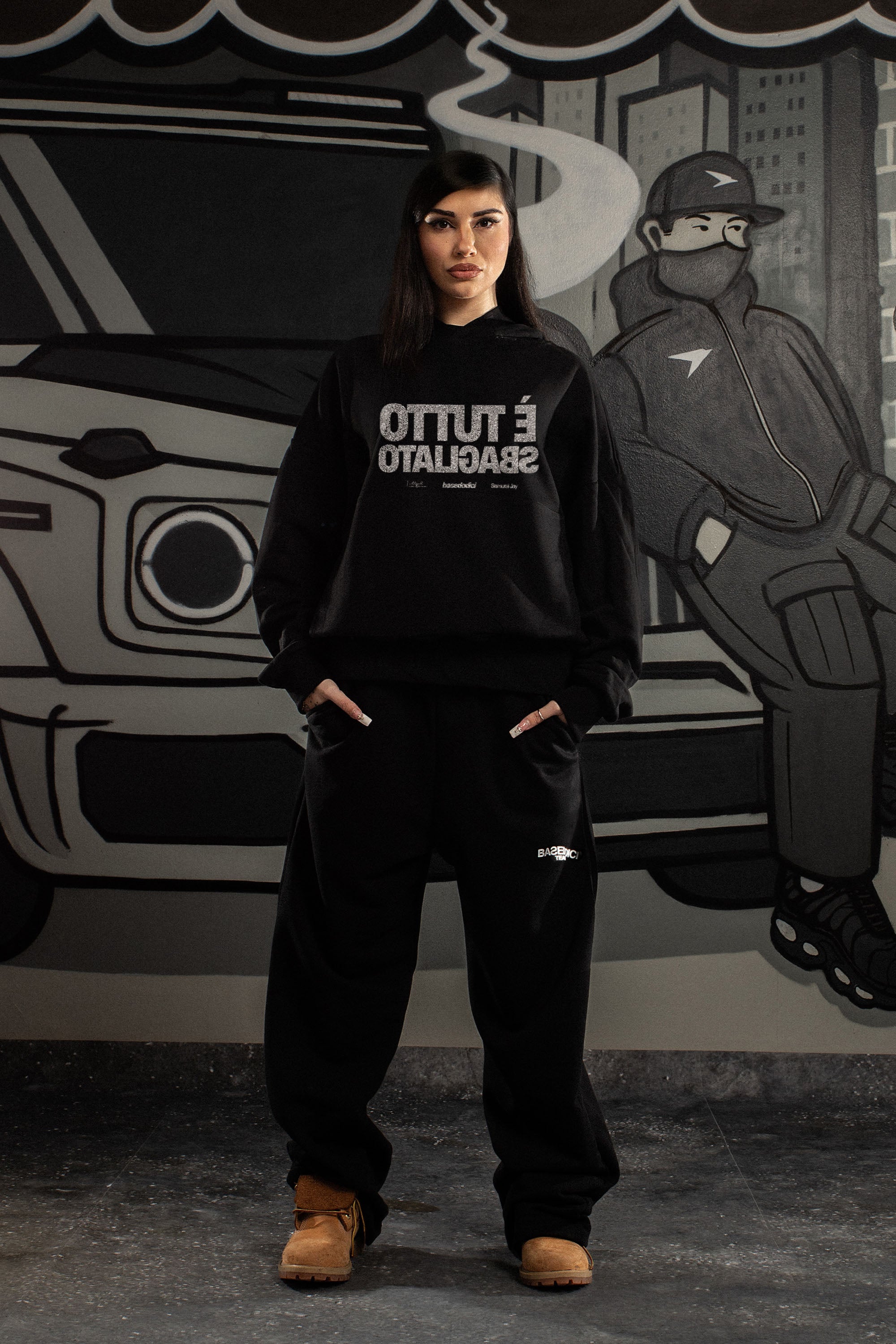 Hoodie "SAMURAIJAYxBASEDODICI" TuttoSbagliato Black/Glitter