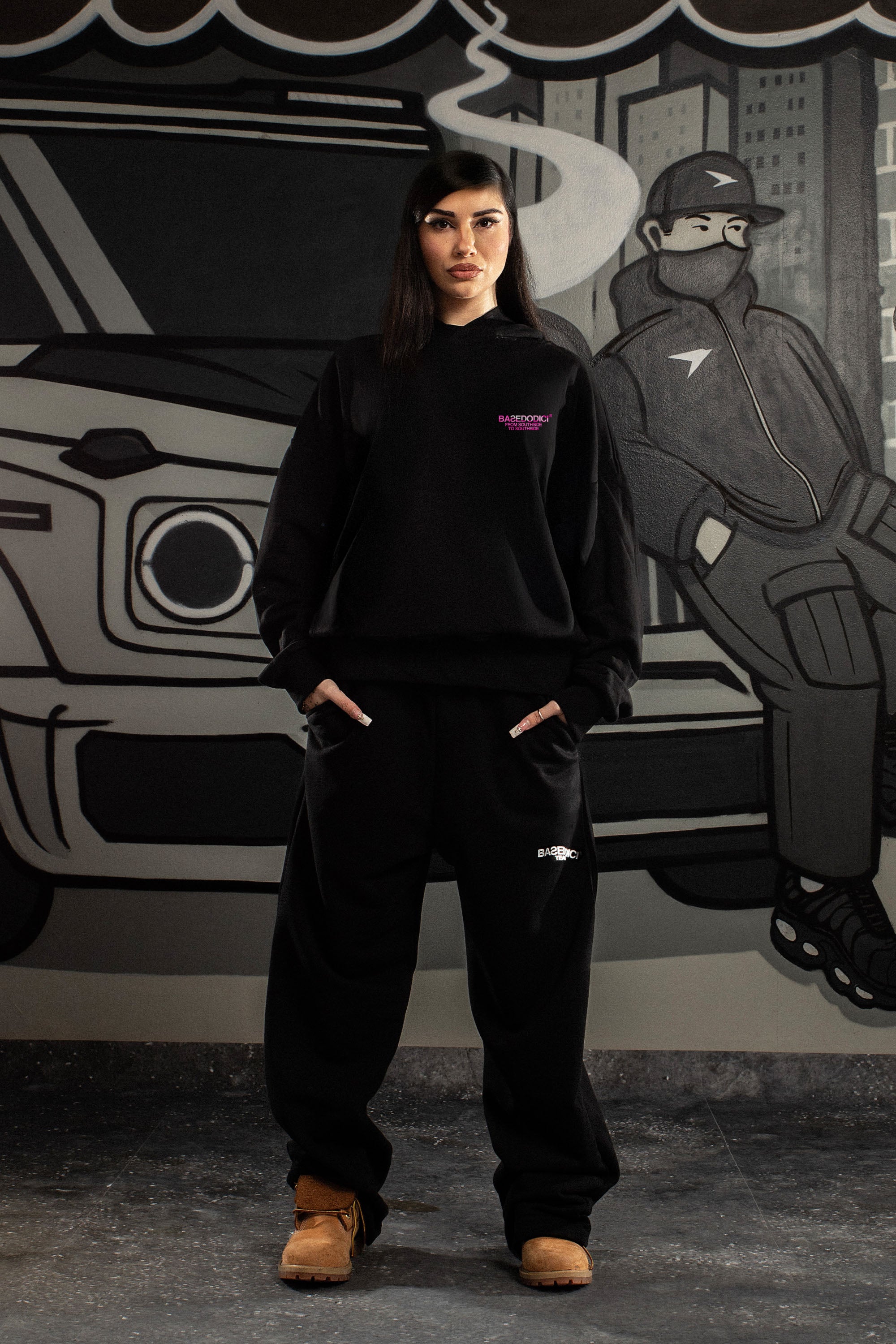 Hoodie “AMMO” CHI'T'SAP Black/Camo Pink