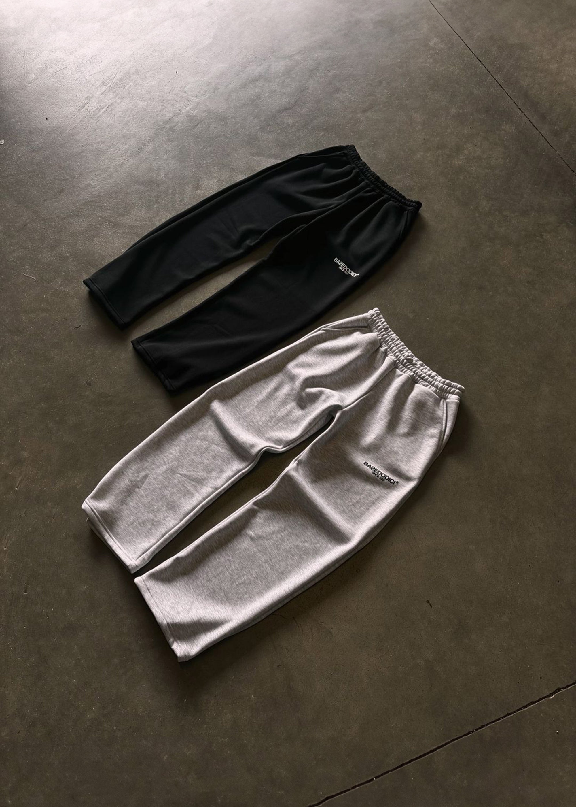 Pants_Front_02.jpg