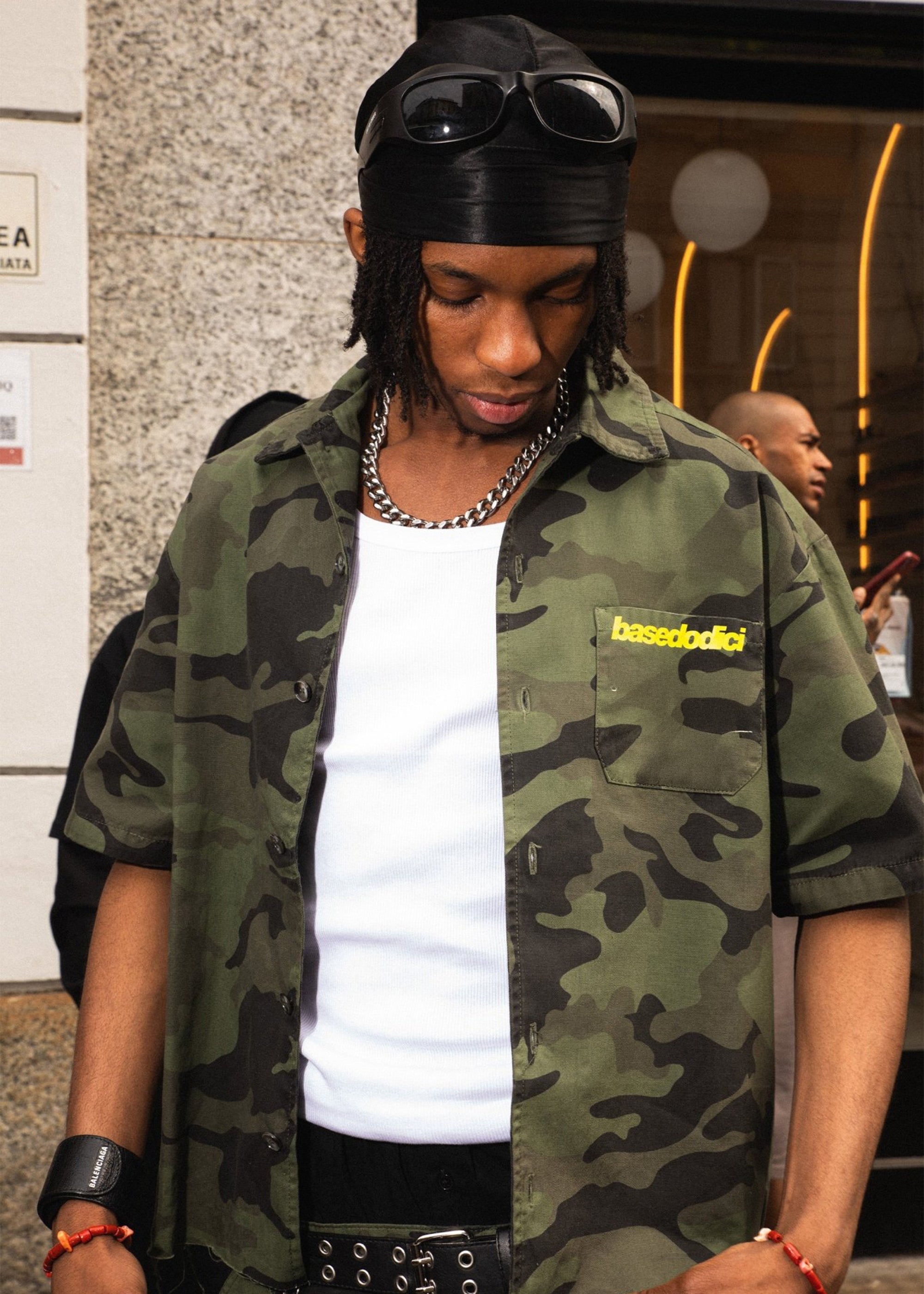 SHIRTCAMO_0001_Generative_Fill_2.jpg