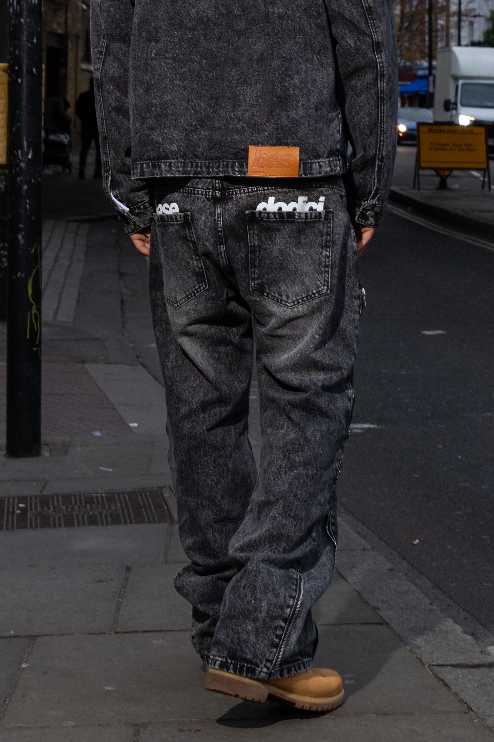 Look "RUDEBOY LDN" Side Zip Stone Washed