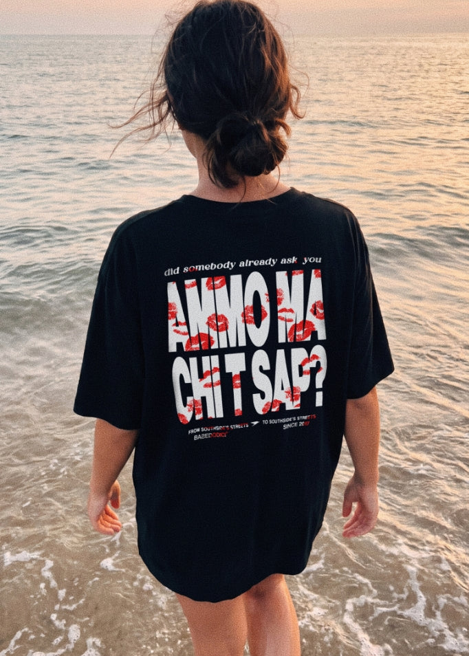 T-Shirt_AMMO_CHI_T_SAPBlack_Kiss.jpg