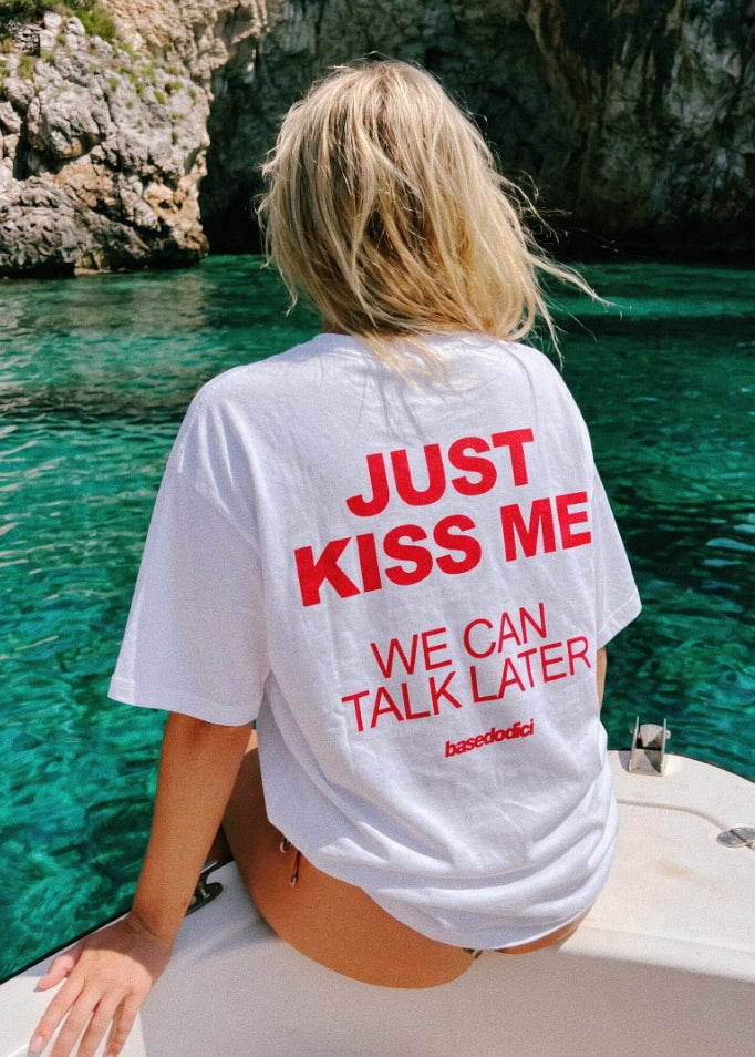 T-Shirt_DIVA_KissMeWhite.jpg