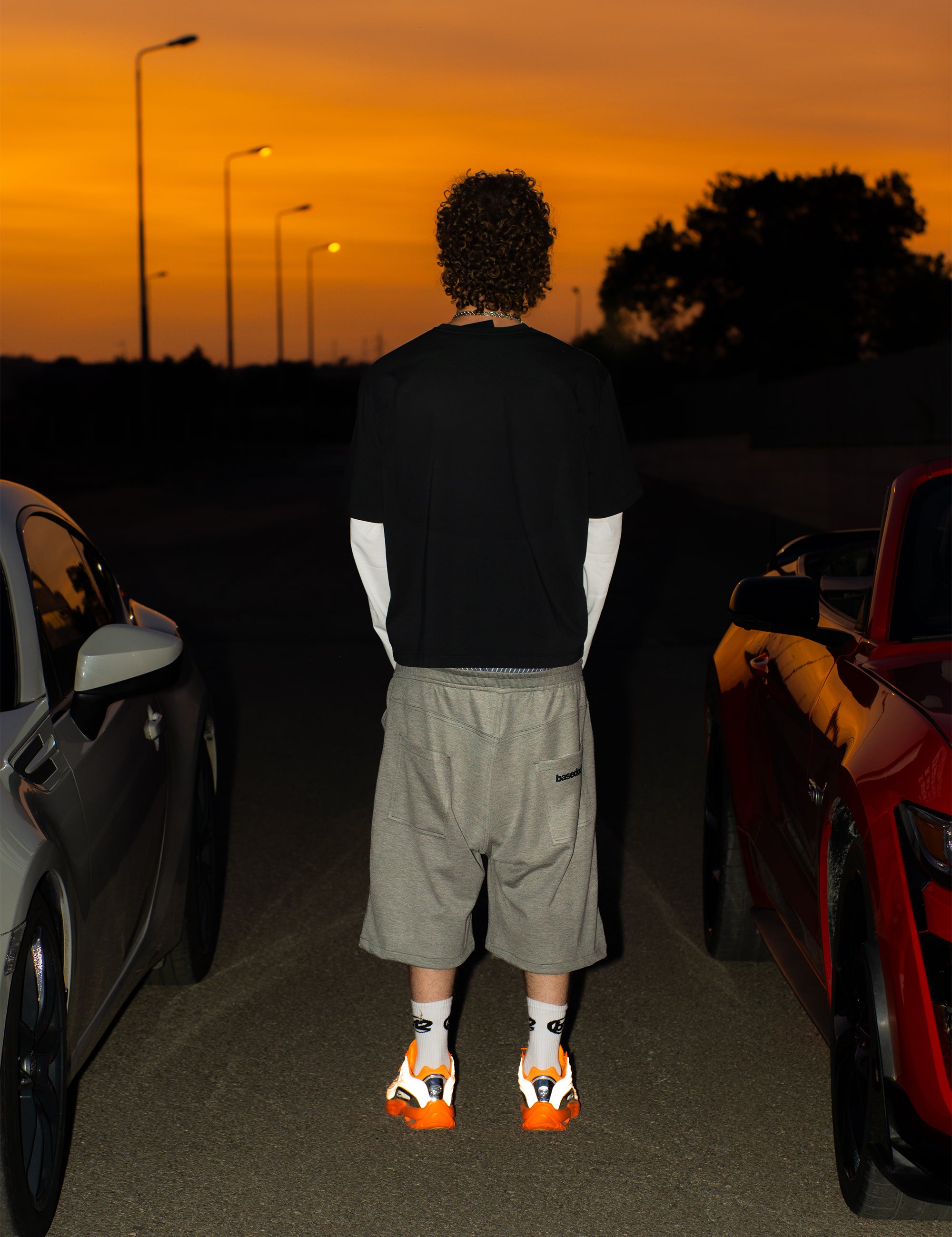 TEE-BLACK-BLANK-BACK.jpg