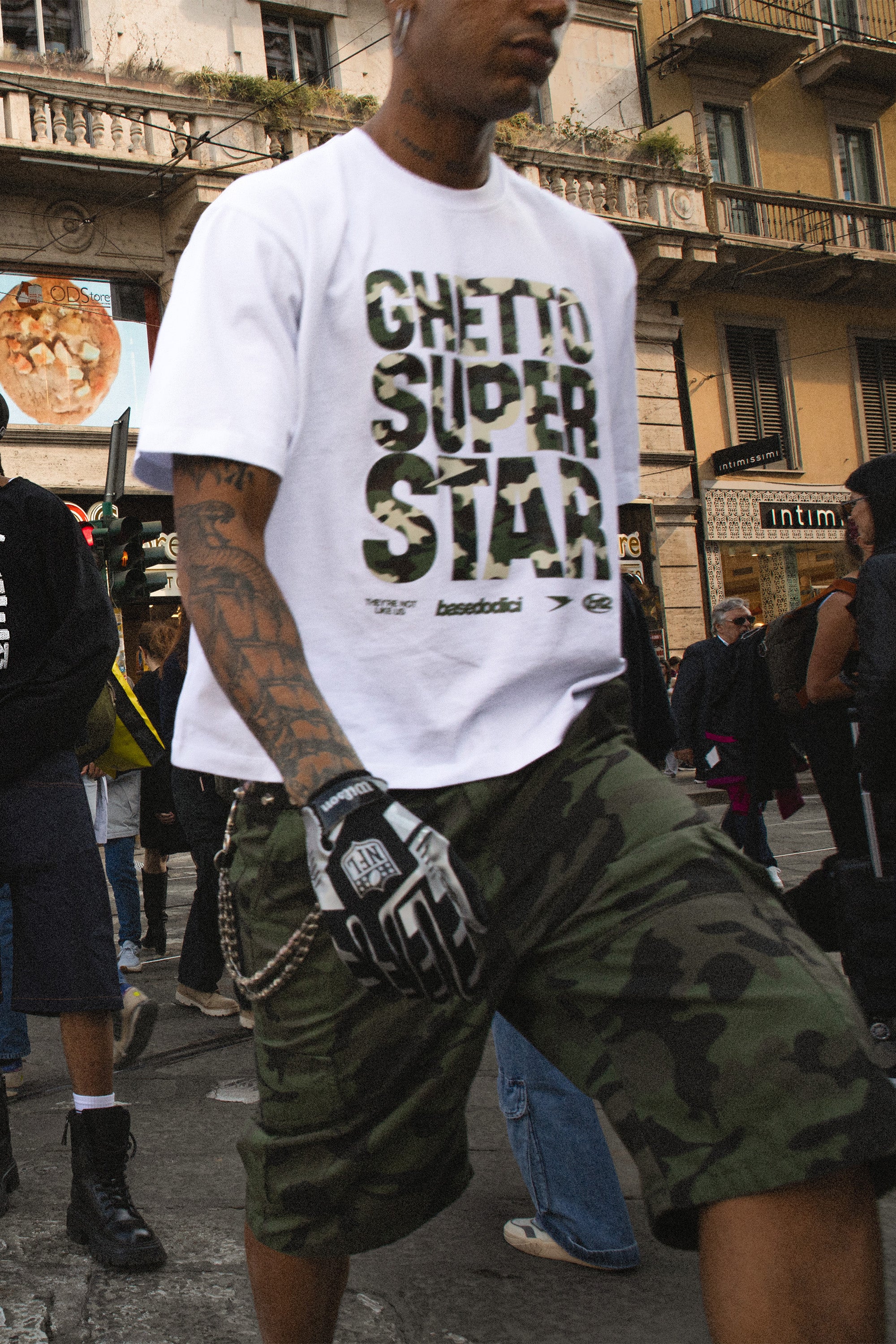 T-Shirt “CRUEL SEASON” Ghetto White