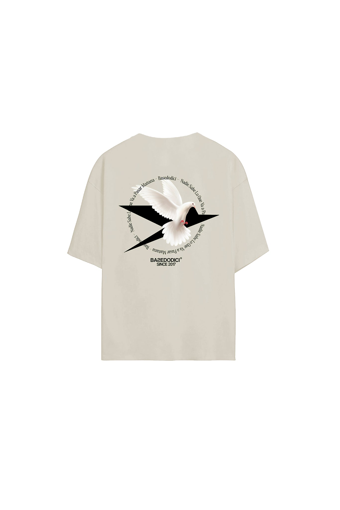 T-Shirt Over “RESORT” Dove Cream