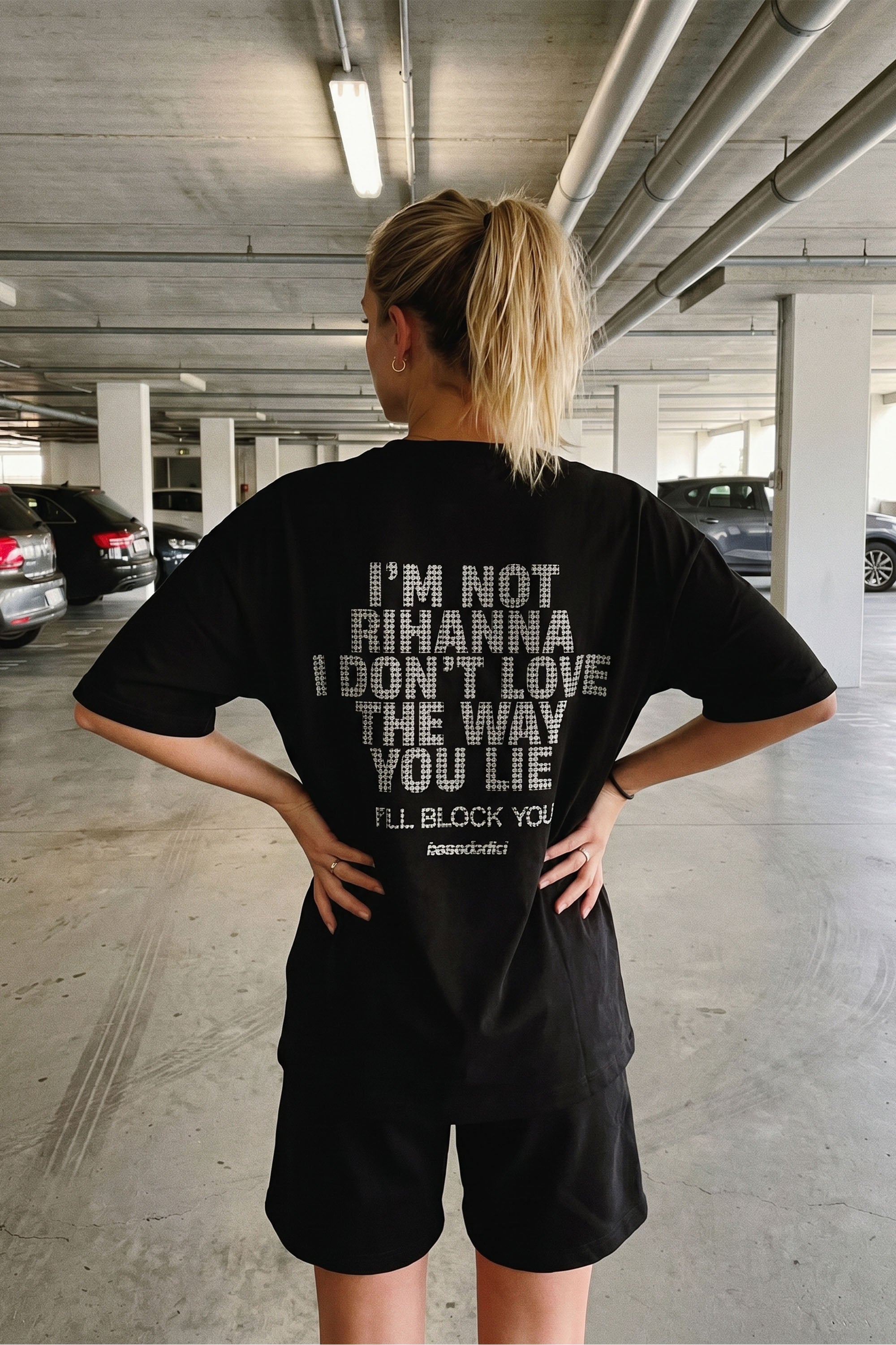 T-Shirt "COPY&PASTE" Rihanna Black/Grillz