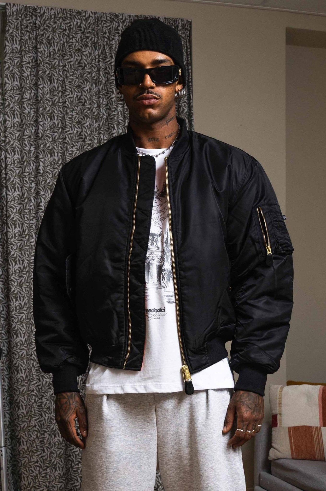 Bomber Jacket "WORLD TOUR" Black - BASEDODICI®