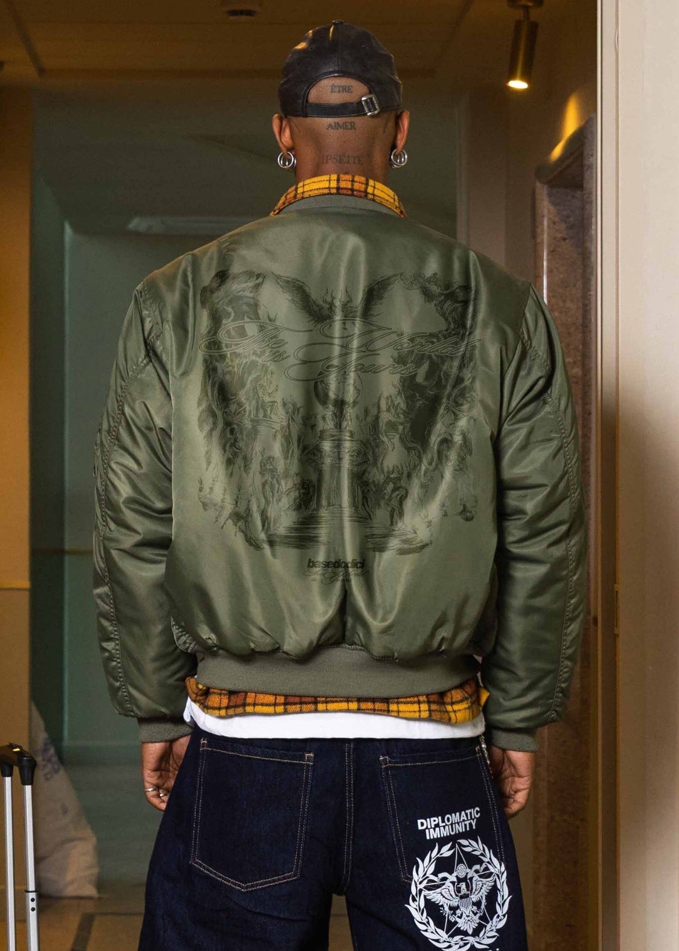 Bomber Jacket "WORLD TOUR" Military Green - BASEDODICI®