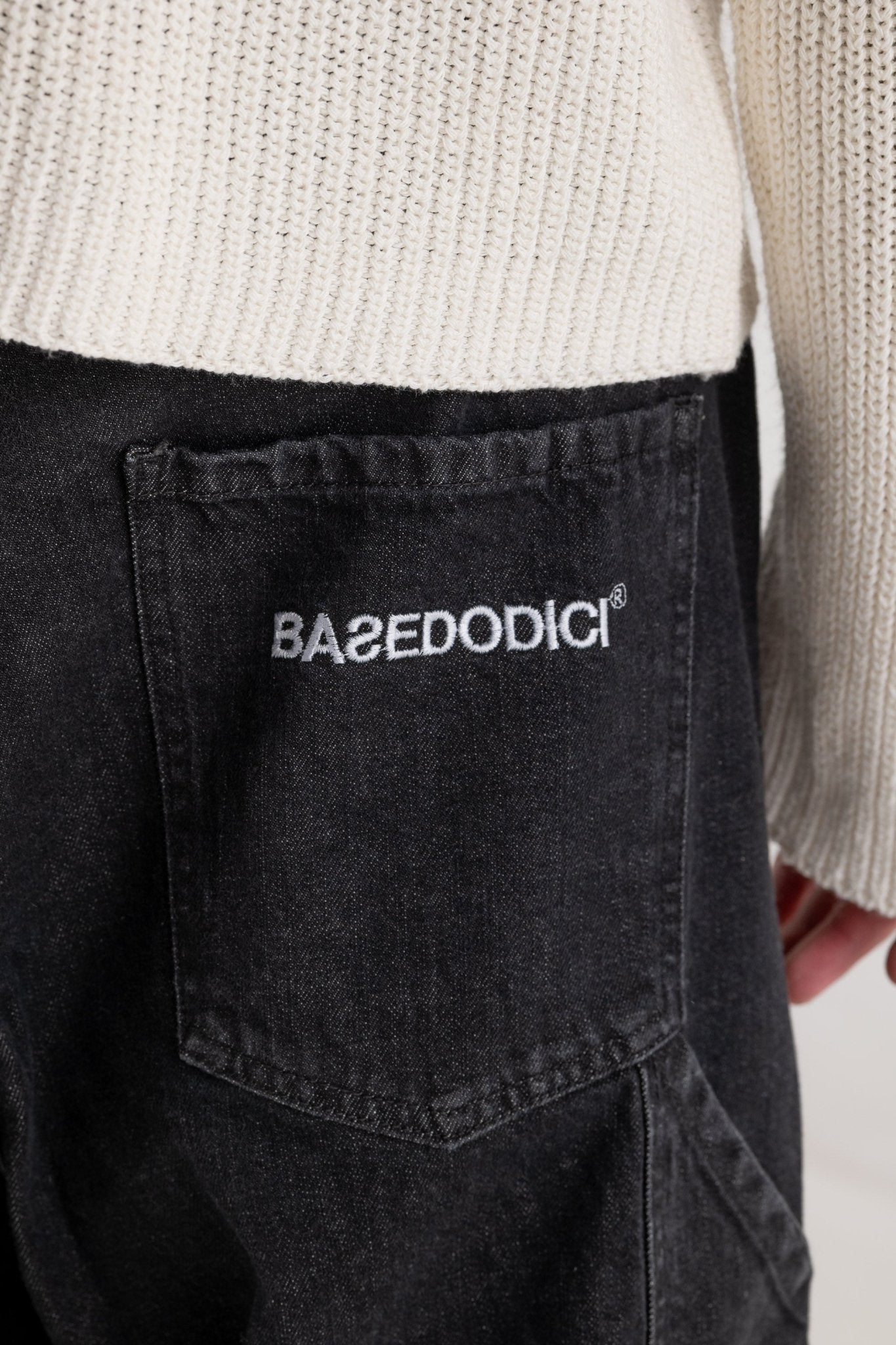 Carpenter Denim Pants “DE LA RUE À LA RUE” Black - BASEDODICI®