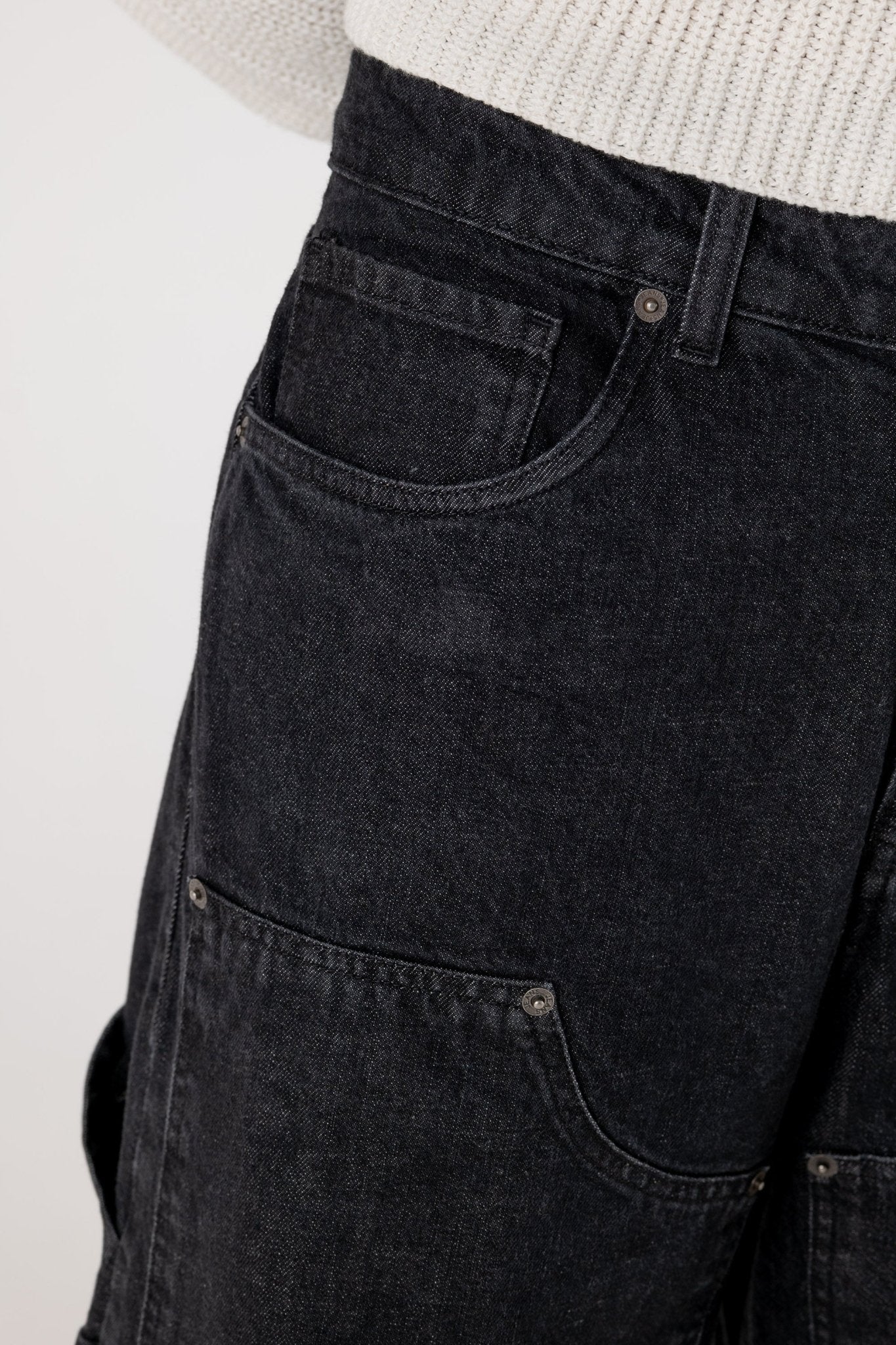 Carpenter Denim Pants “DE LA RUE À LA RUE” Black - BASEDODICI®