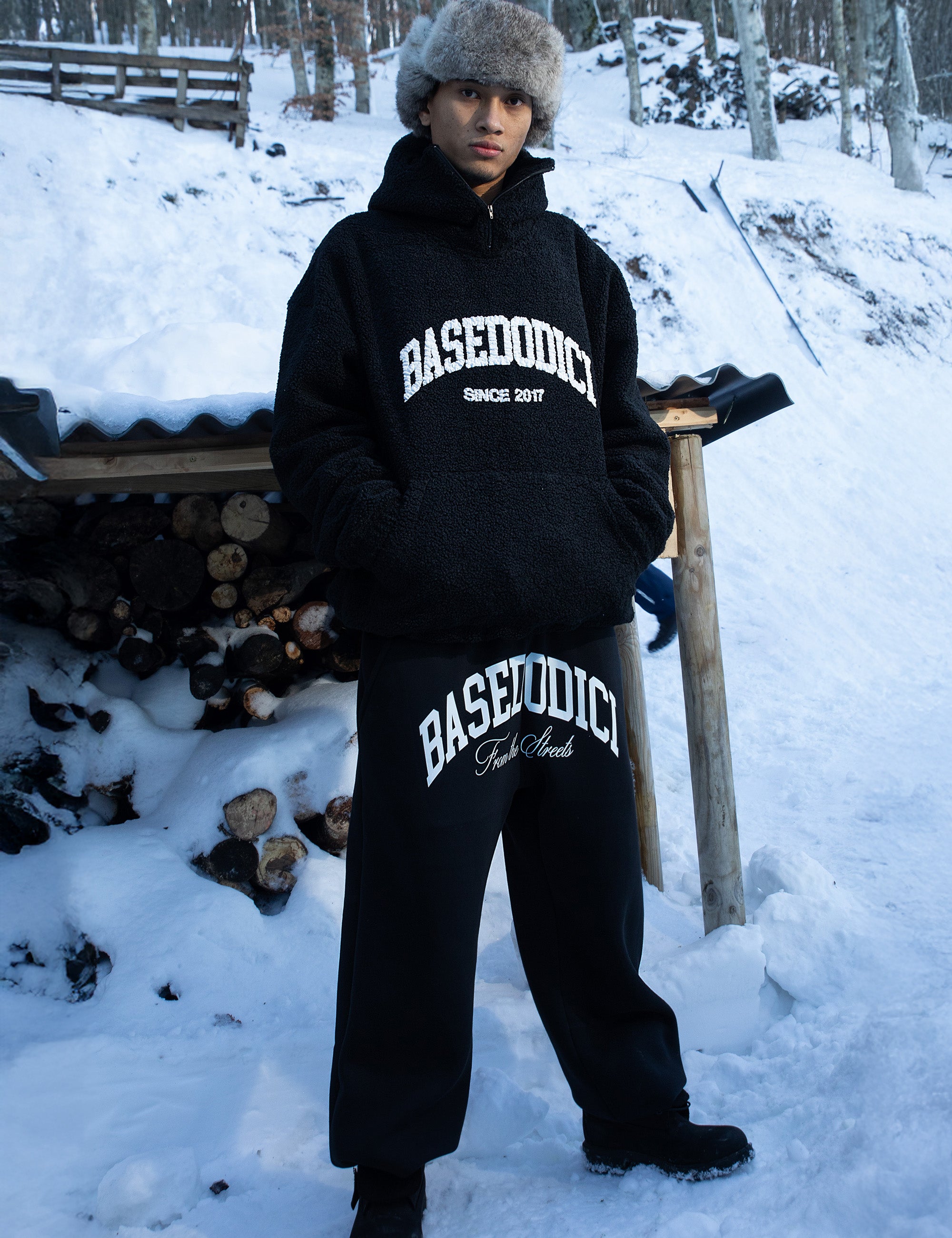 creativo_sherpa_black_2.jpg