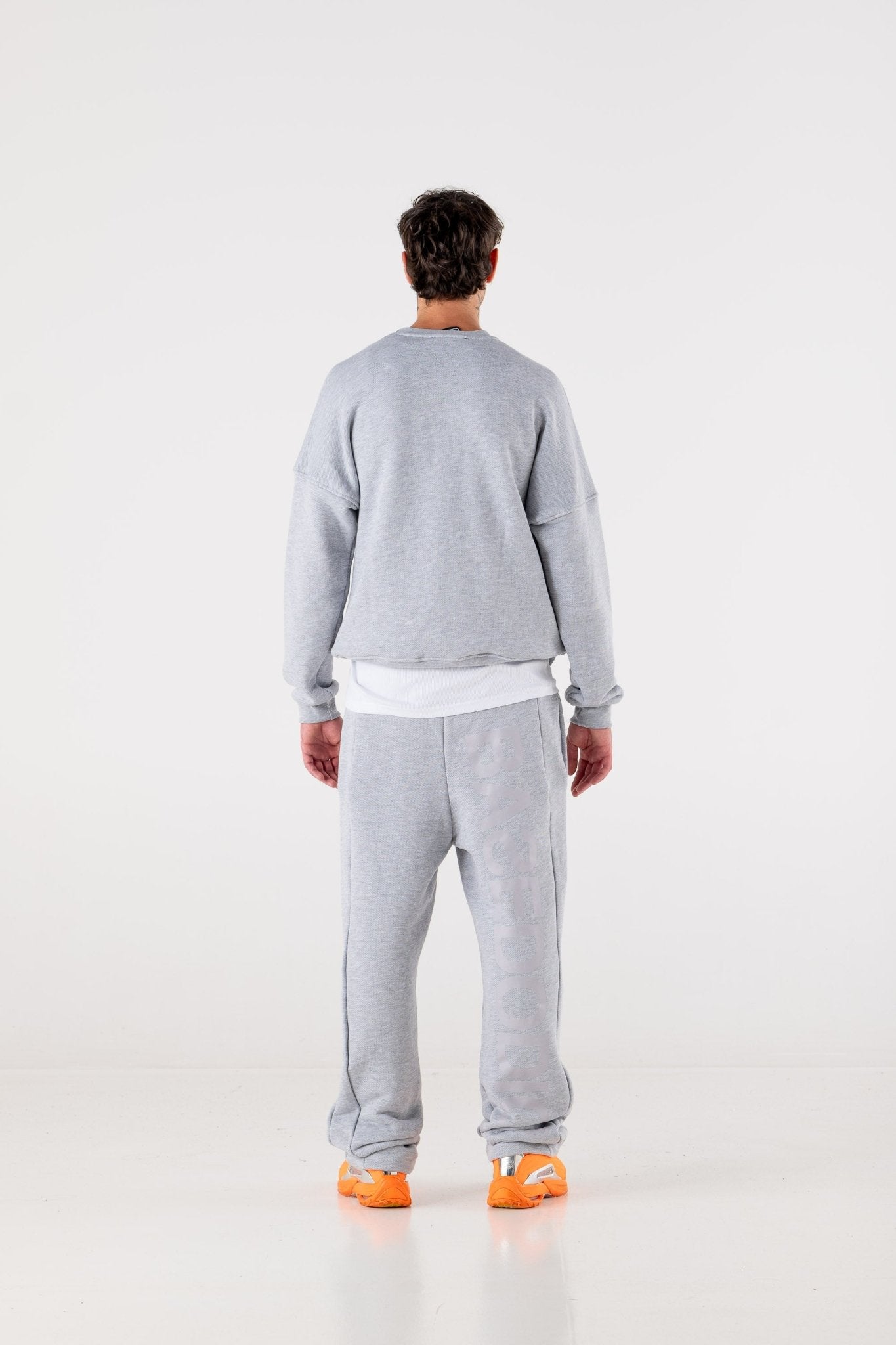 Crewneck "DE LA RUE À LA RUE" FrontLogo Grey - BASEDODICI®