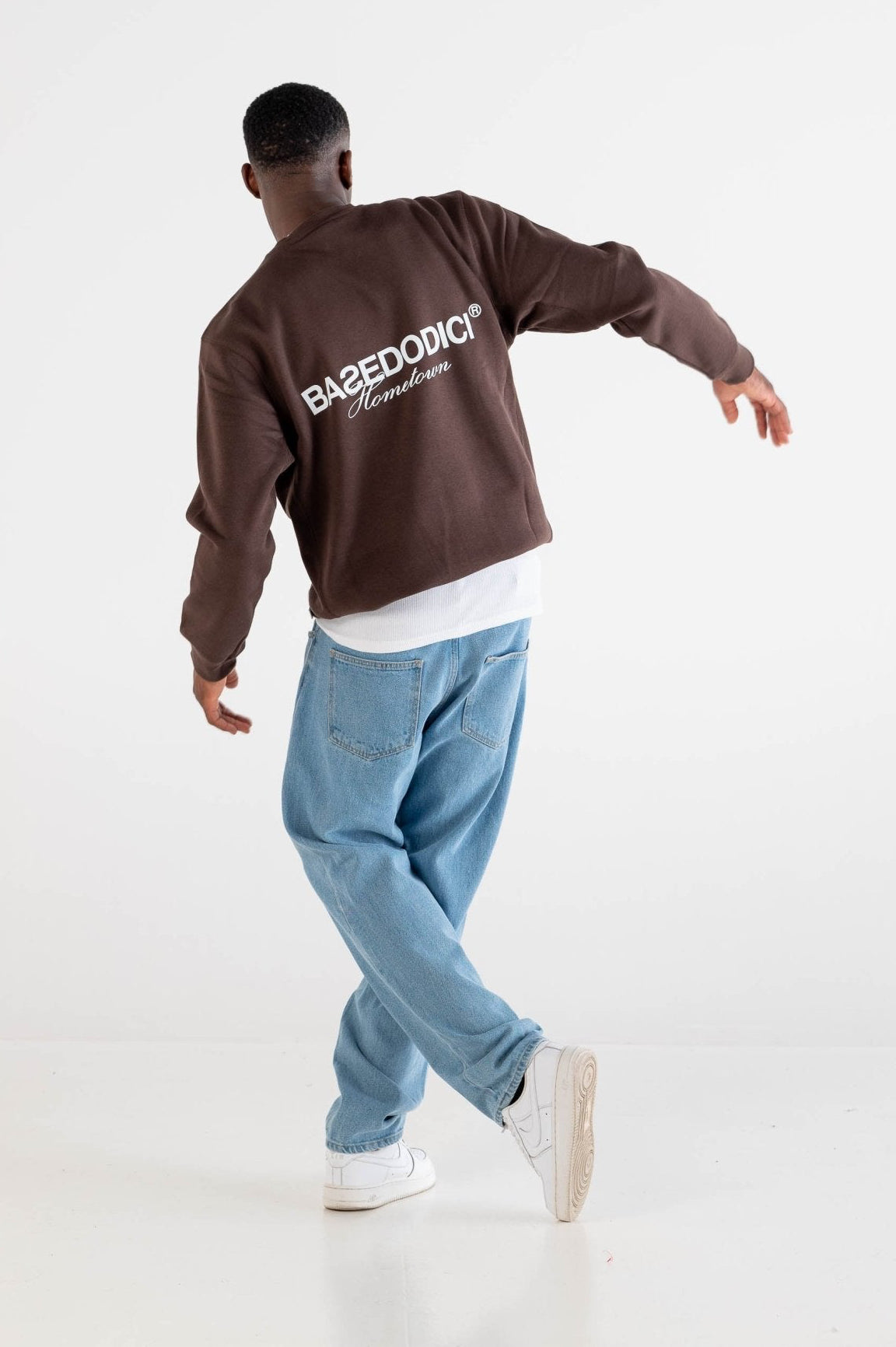 Crewneck “RUSSELLxBASEDODICI" Hometown Brown - BASEDODICI®
