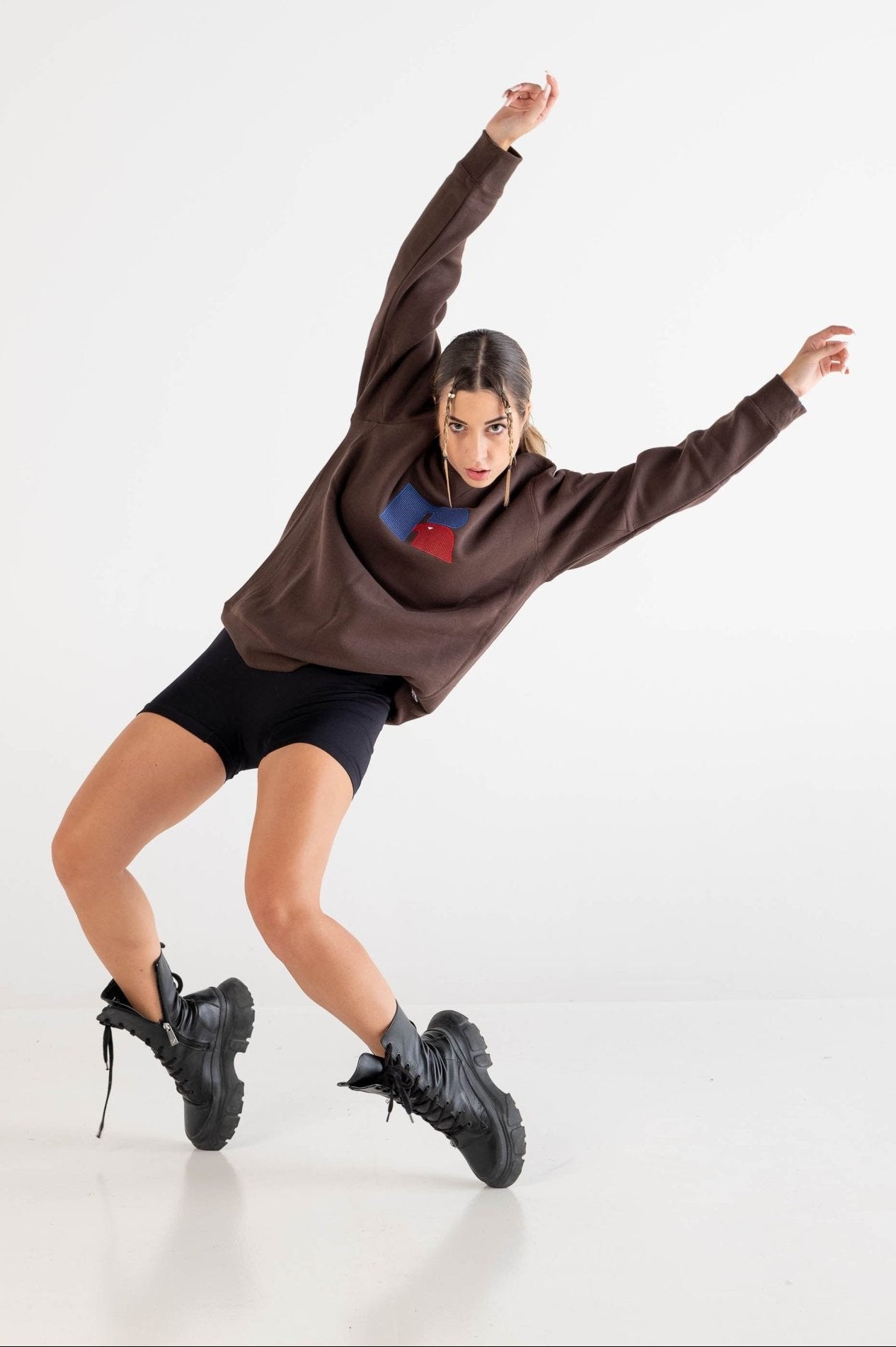 Crewneck “RUSSELLxBASEDODICI" Hometown Brown - BASEDODICI®