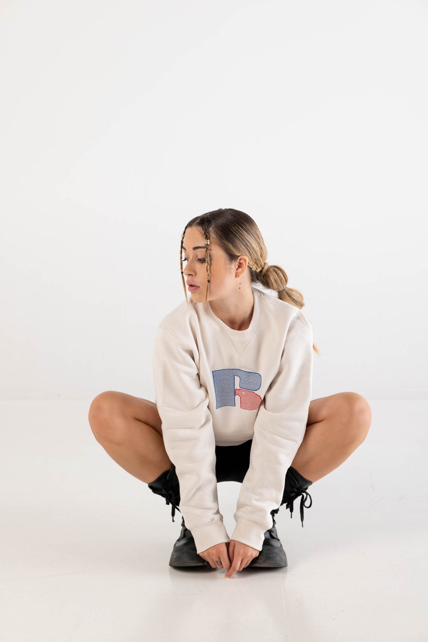 Crewneck “RUSSELLxBASEDODICI" Hometown Cream - BASEDODICI®