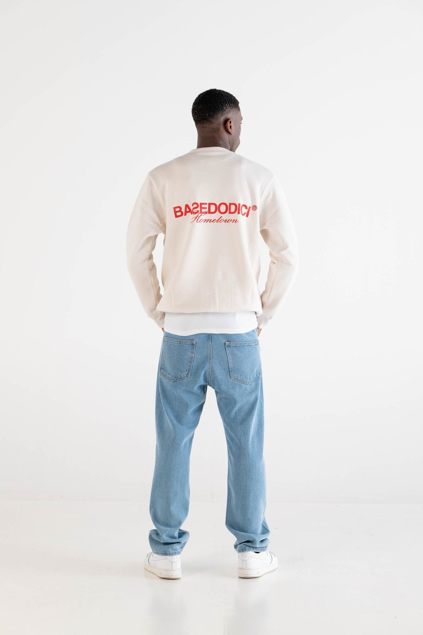 Crewneck “RUSSELLxBASEDODICI" Hometown Cream - BASEDODICI®