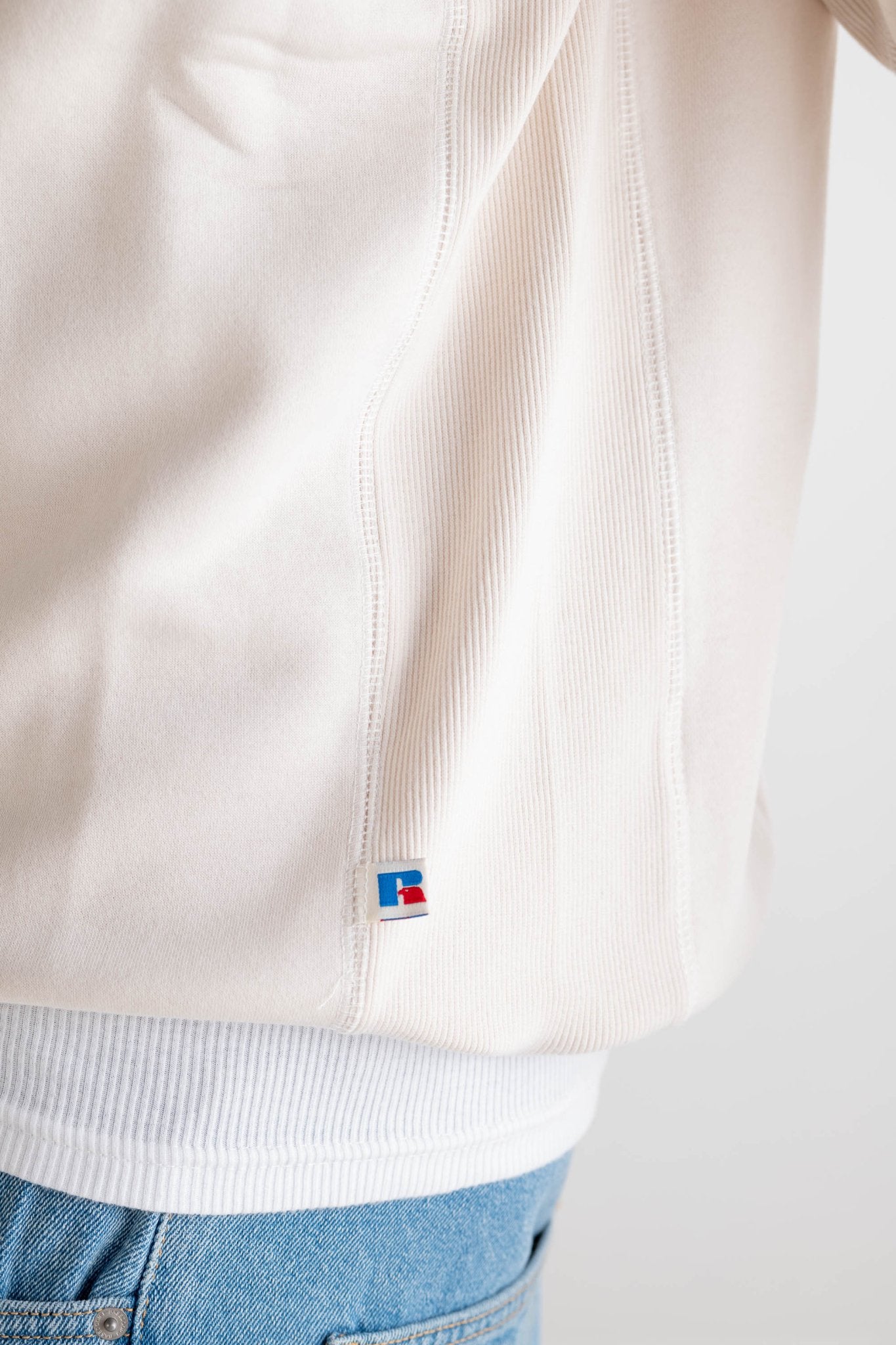 Crewneck “RUSSELLxBASEDODICI" Hometown Cream - BASEDODICI®