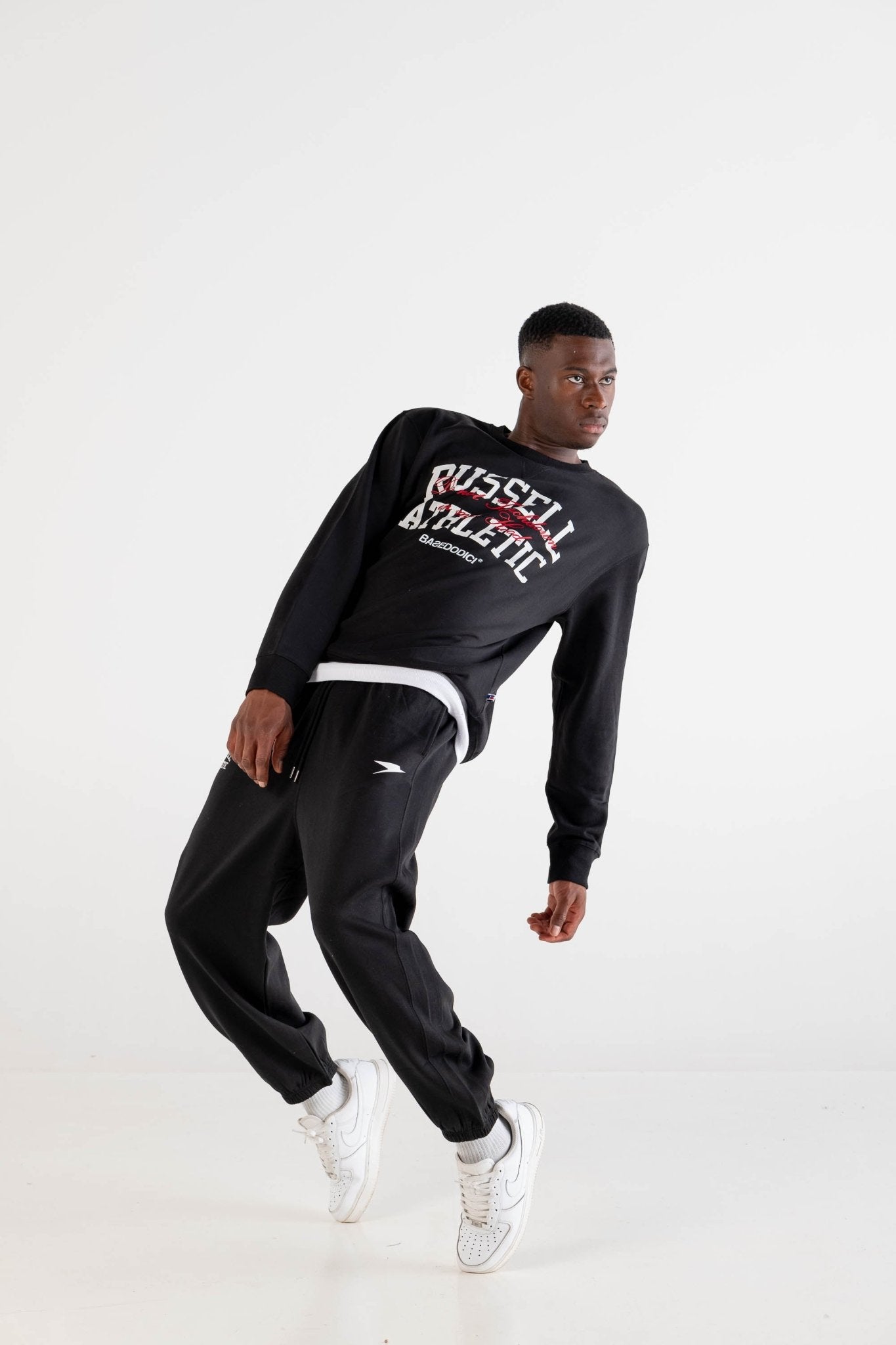Crewneck “RUSSELLxBASEDODICI" Touchdown Black - BASEDODICI®